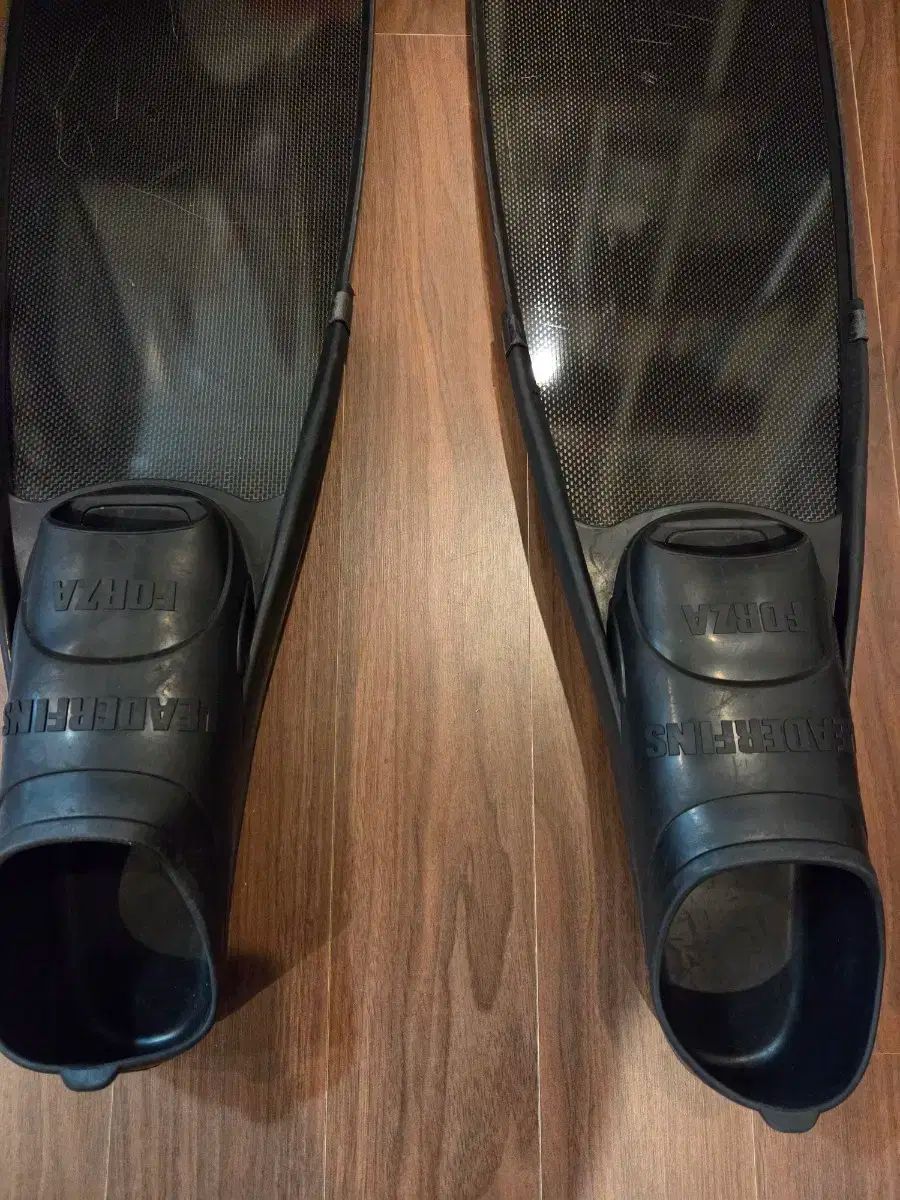 リーダーピン ピュアカーボン ブラック 37 ー 38 サイズ