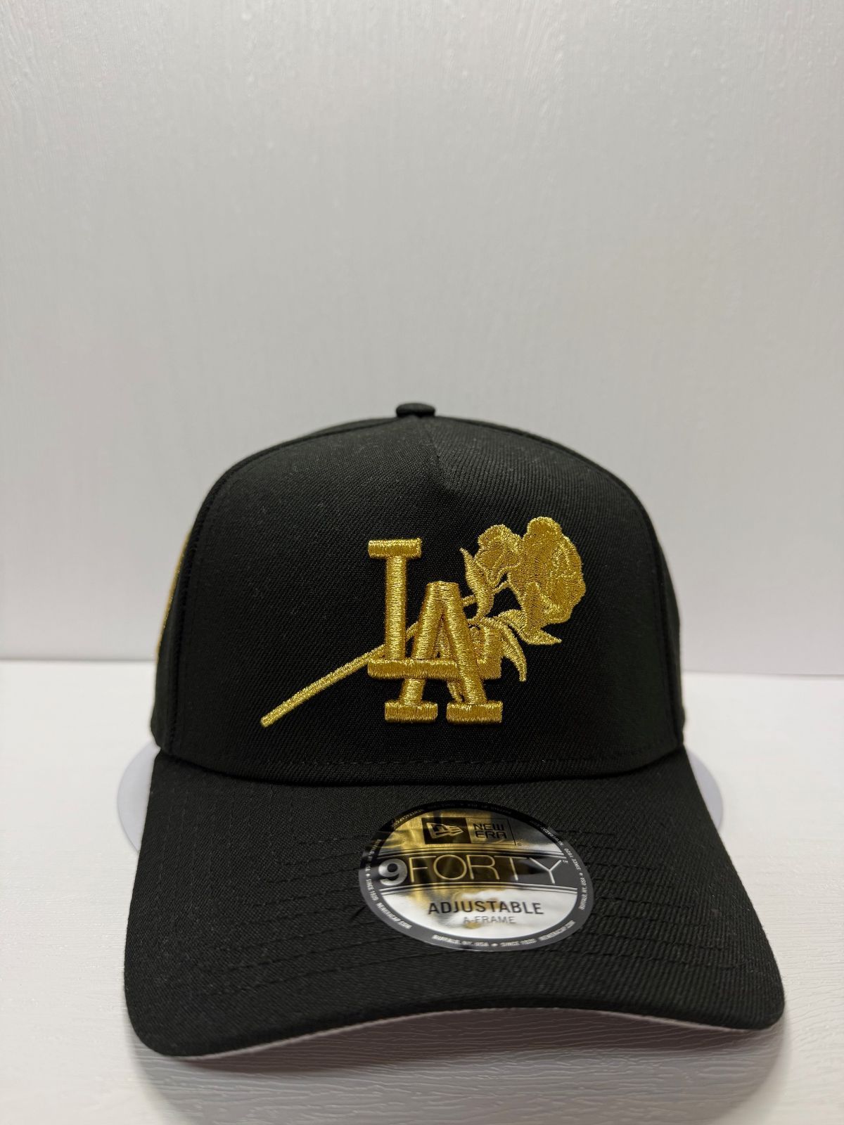 Newera ロサンゼルスドジャース 60thアニバーサリー ローズ刺繍 9forty A-FRAME スナップバックキャップ ブラック