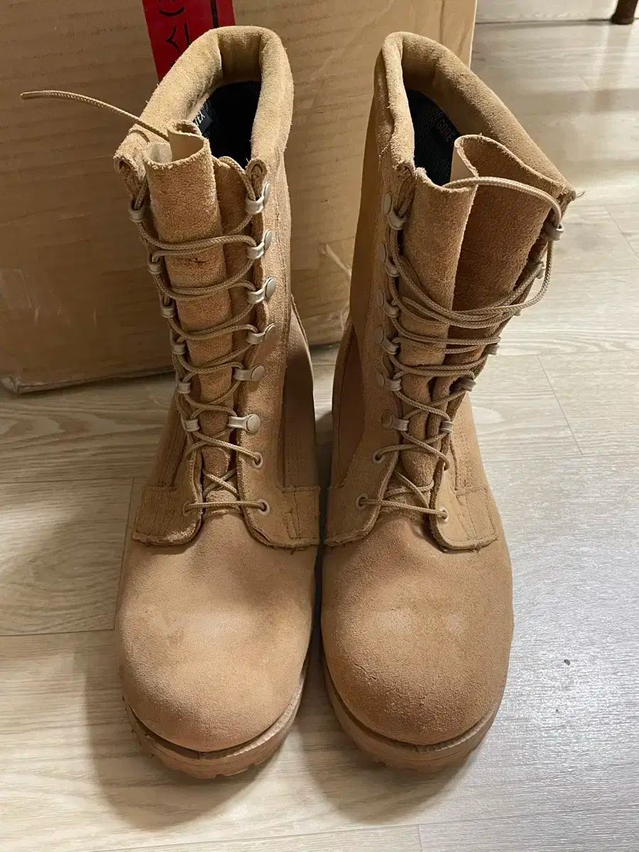 ミリタリーブーツ