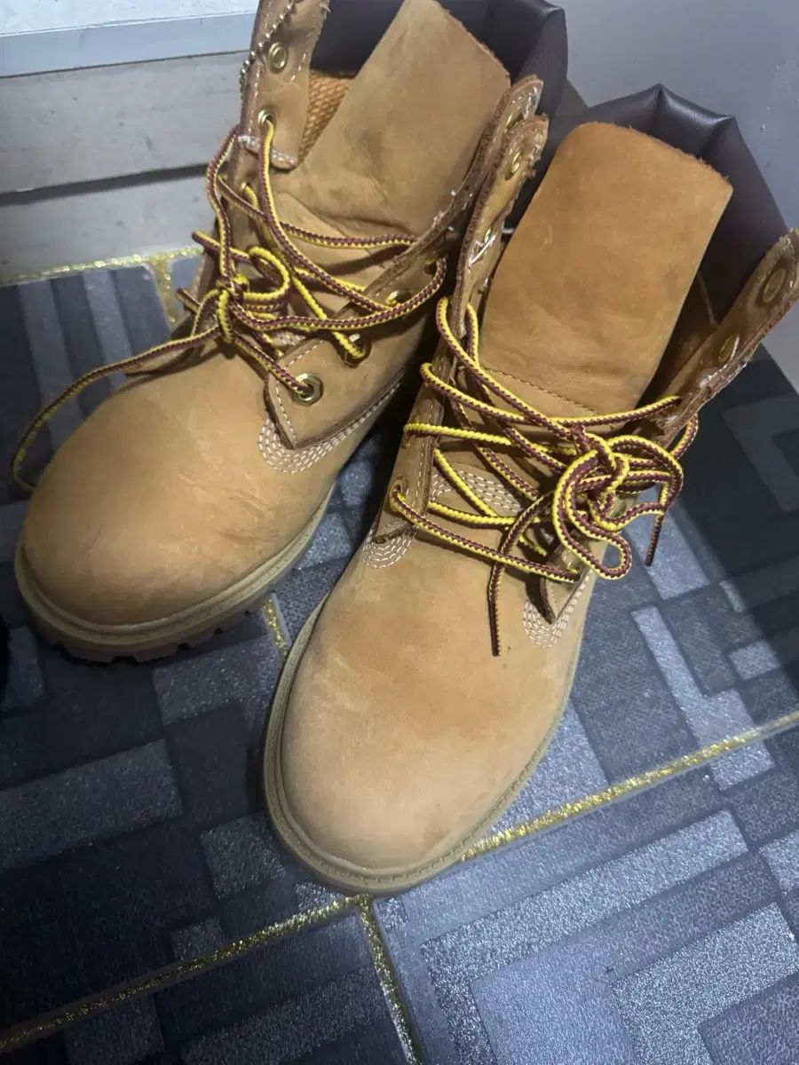 Timberland 6インチ ブーツ Mサイズ 225-235