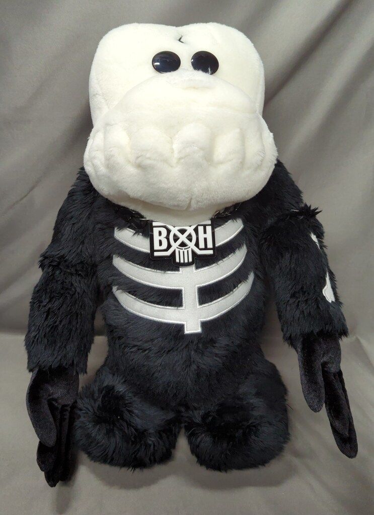 BOUNTY HUNTER SECRET BASE SKULL-KUN PLUSH DOLL - メルカリ