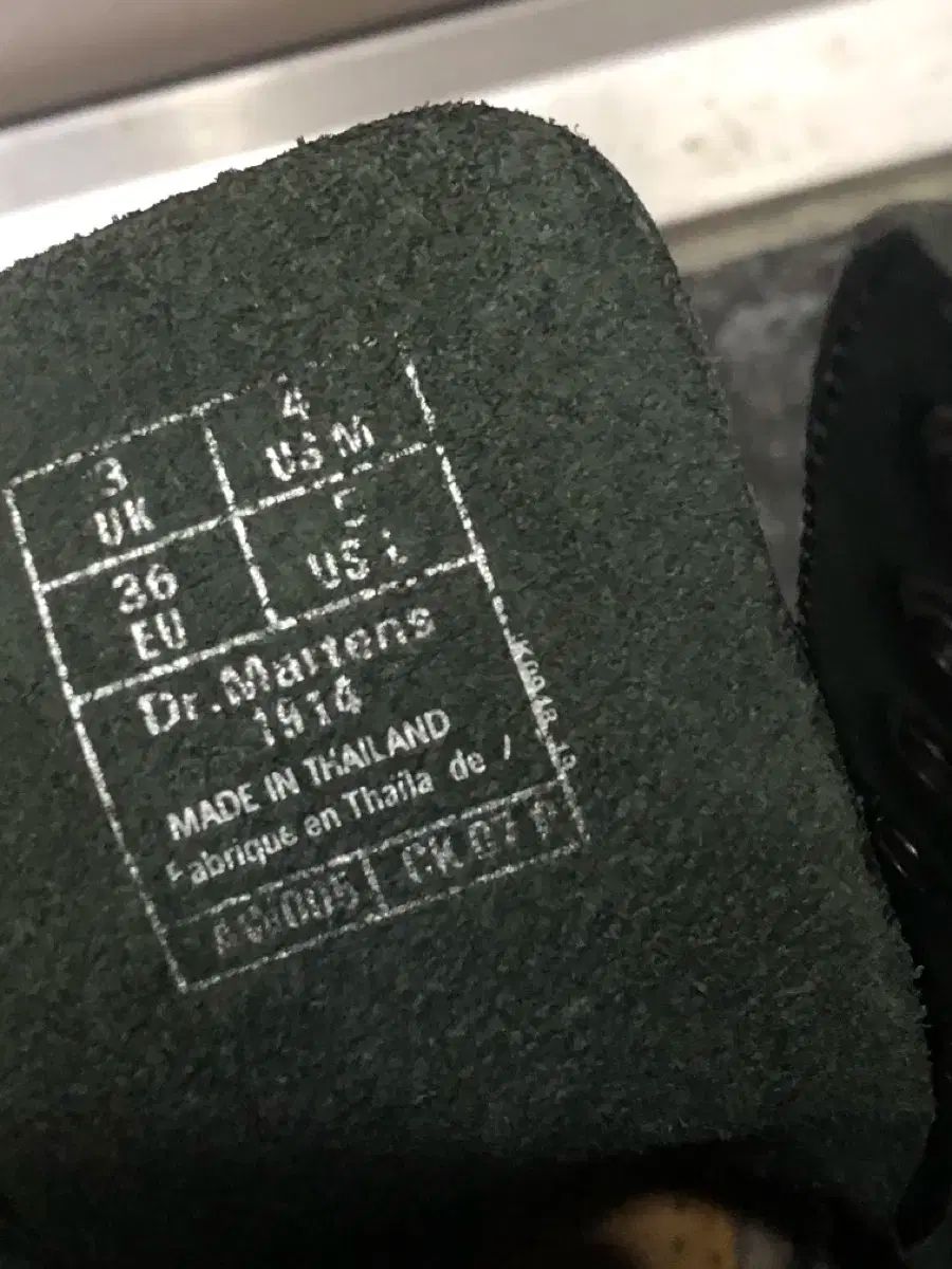  230 DR. MARTENS ドクターマーチン 14ホール UK 3 その他 ブーツ