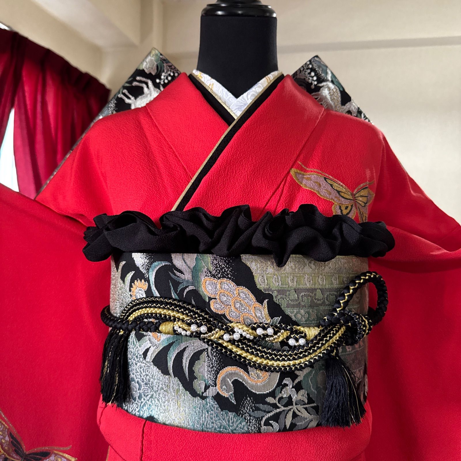 正絹 豪華振袖フルセット 赤 舞蝶 牡丹 金銀彩 箔 暈し染 FS 401