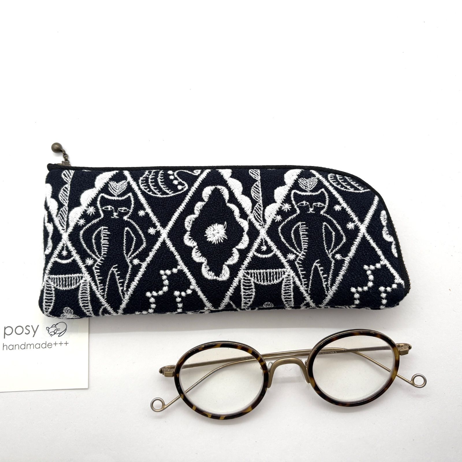 ハンドメイド ミナペルホネン メガネケース symphony ネイビー - メルカリ