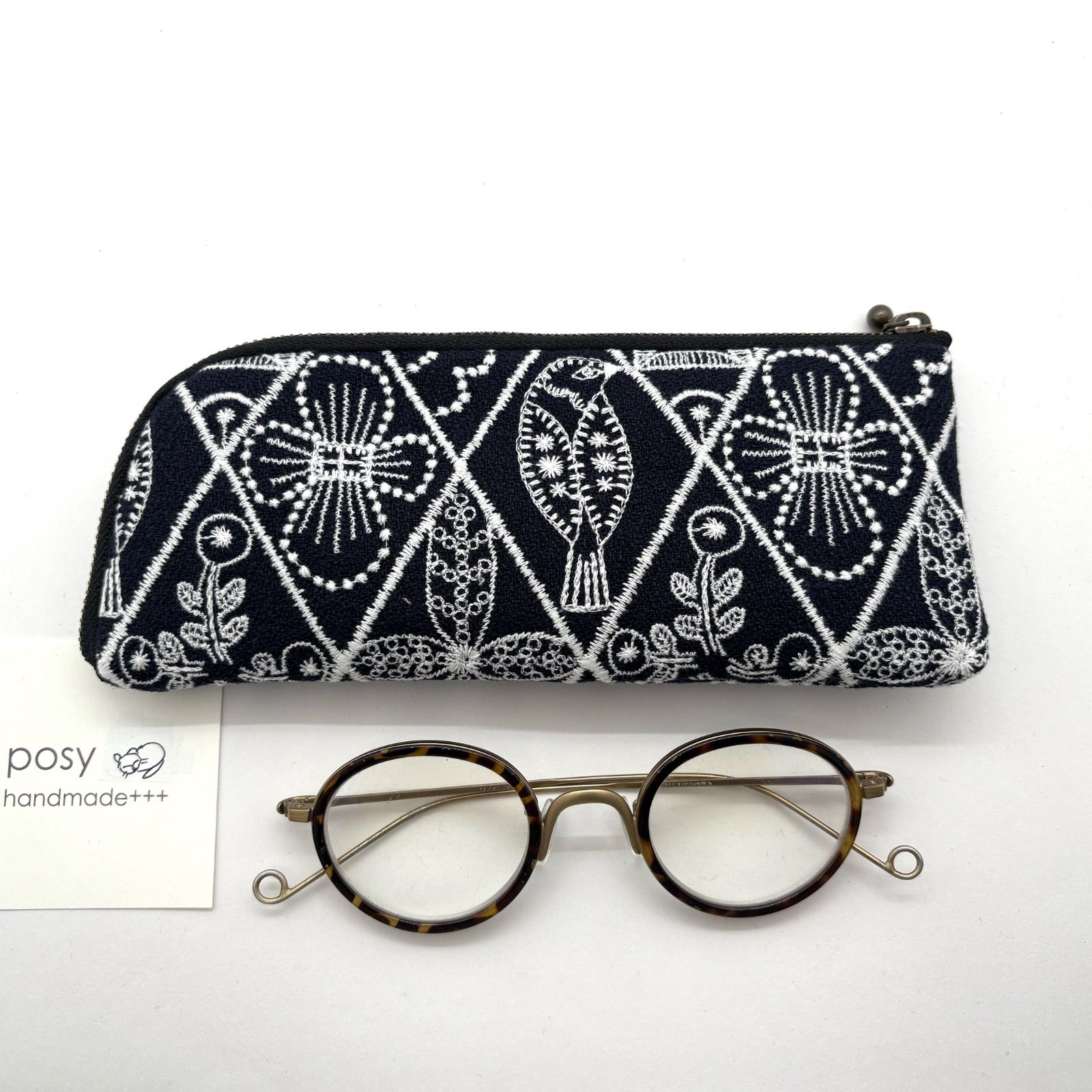 ハンドメイド ミナペルホネン メガネケース symphony ネイビー - メルカリ