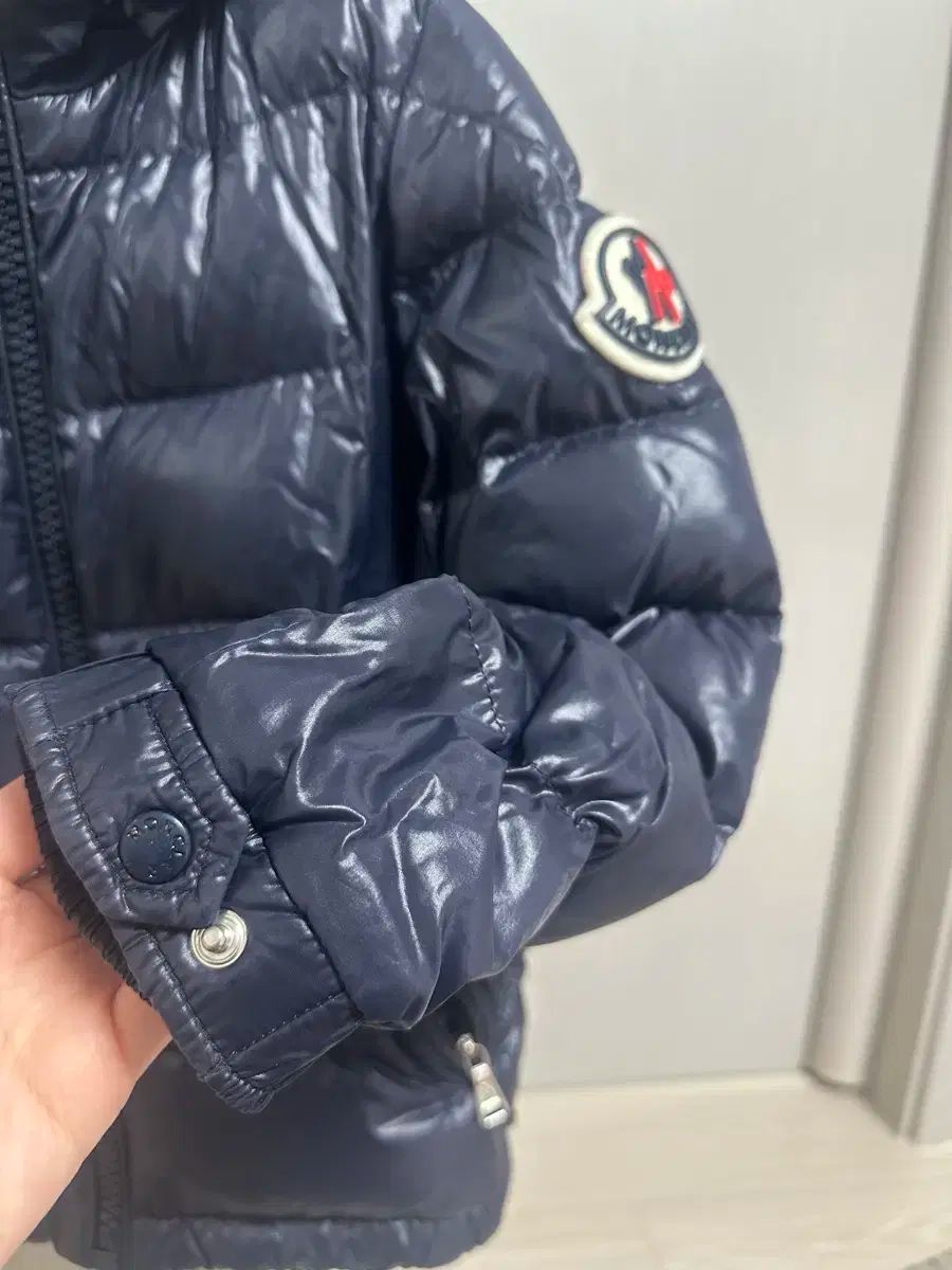 モンクレール ネイビー ダウン ベスト ユア