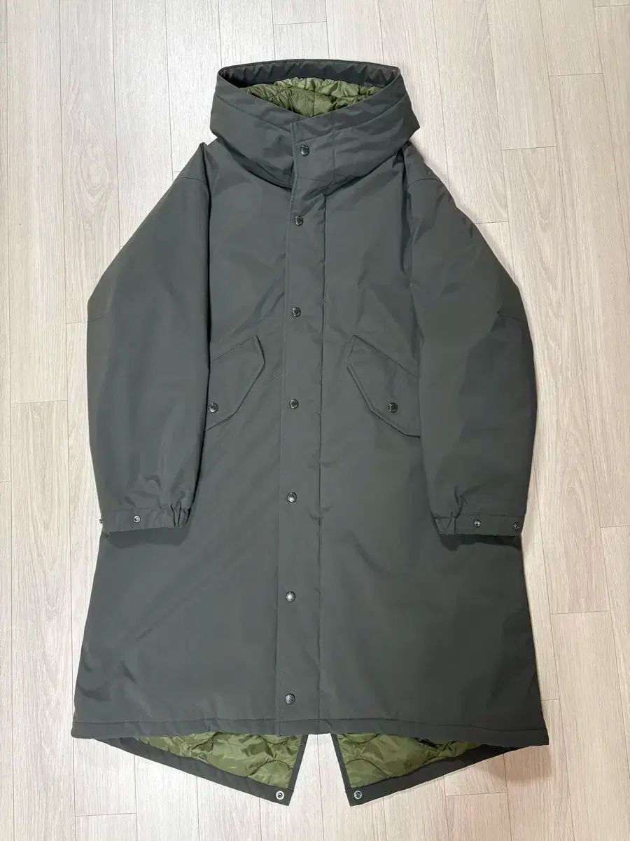 ENGINEERED GARMENTS UNIQLO ユニクロ フードコート m