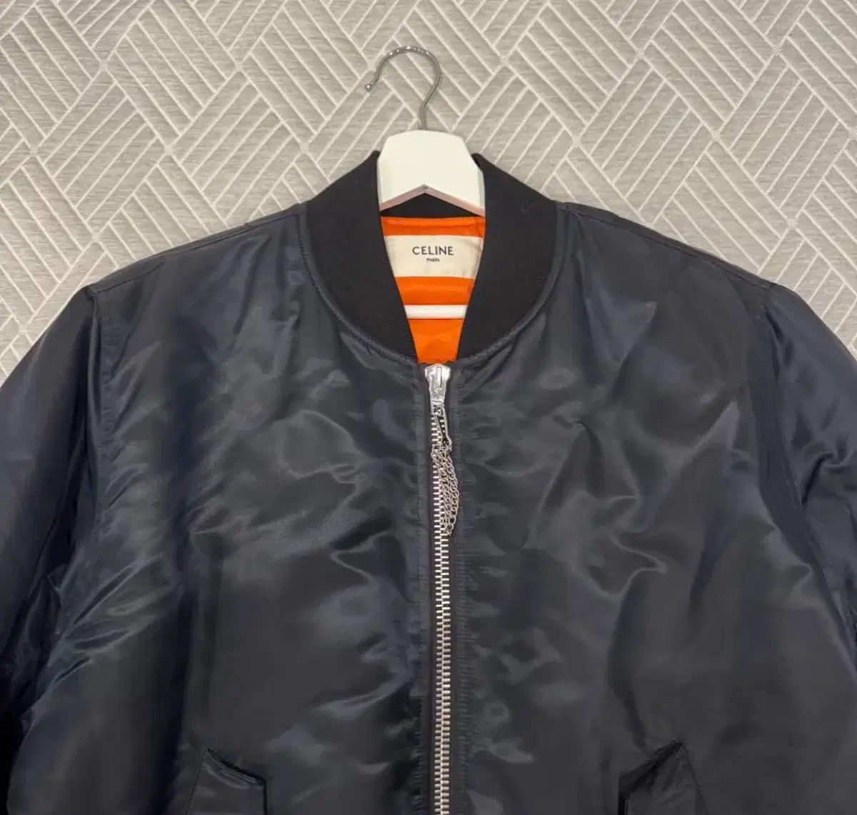 48) Celine セリーヌ ブルゾン ma-1 - メルカリ
