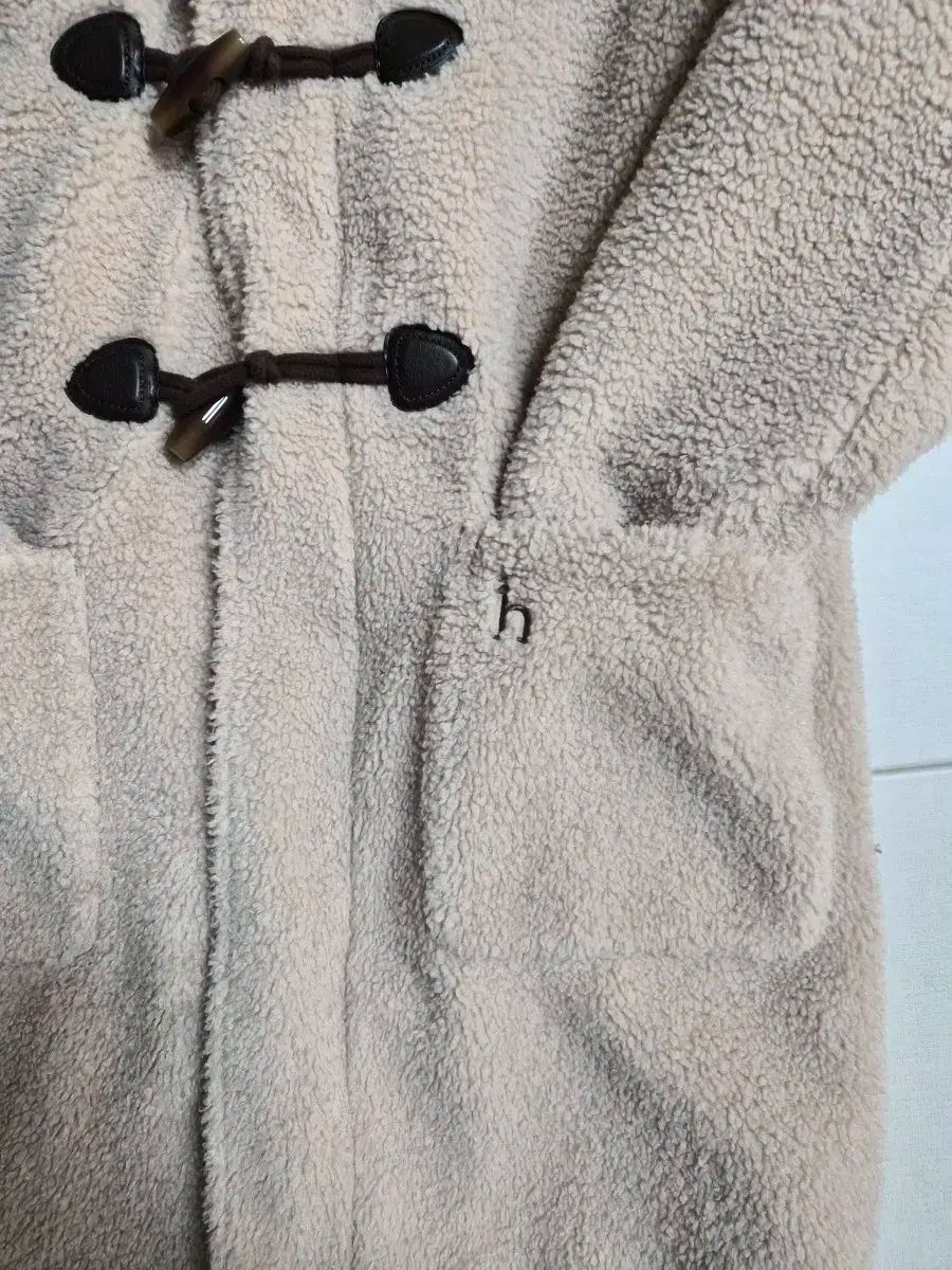 Hazzys Kids へジスキッズ ベージュ ボア トグルボタン コート