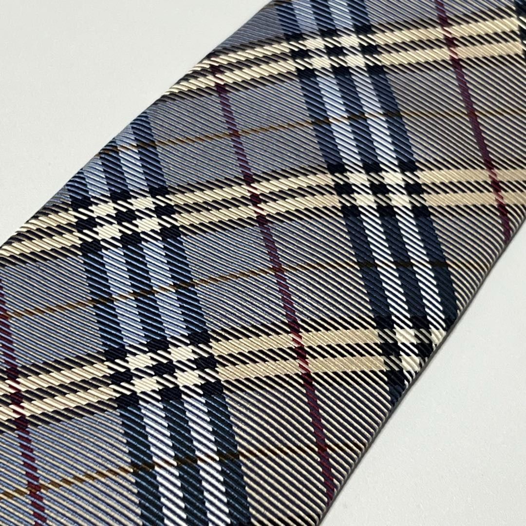 BURBERRY ノバチェック 総柄 ライトブルー ネクタイ 05116a40 - メルカリ