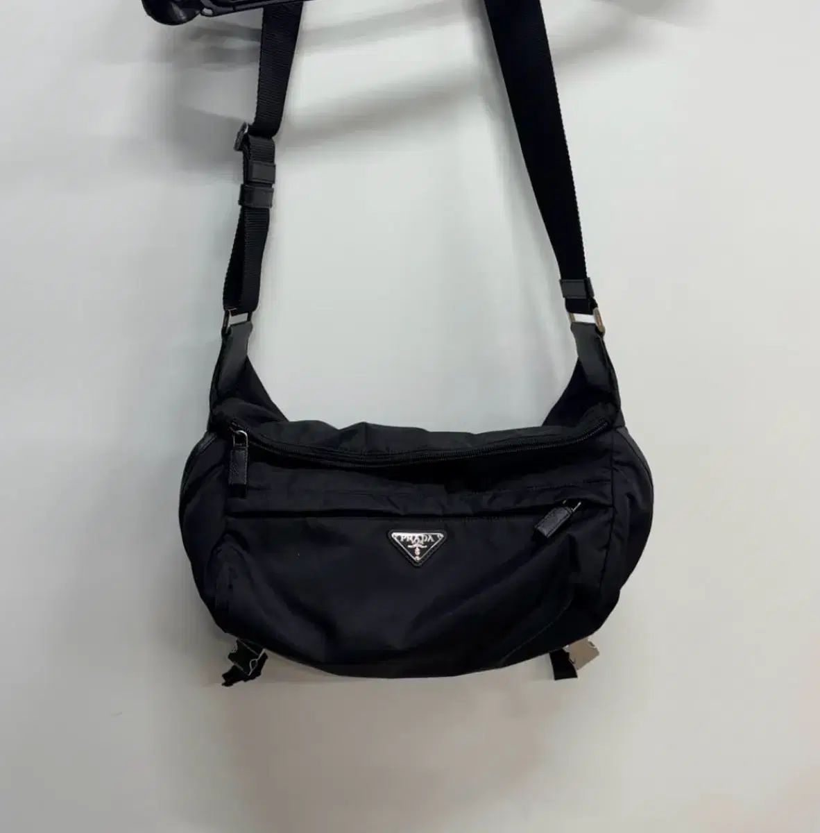 PRADA バイカーバッグ ラージ