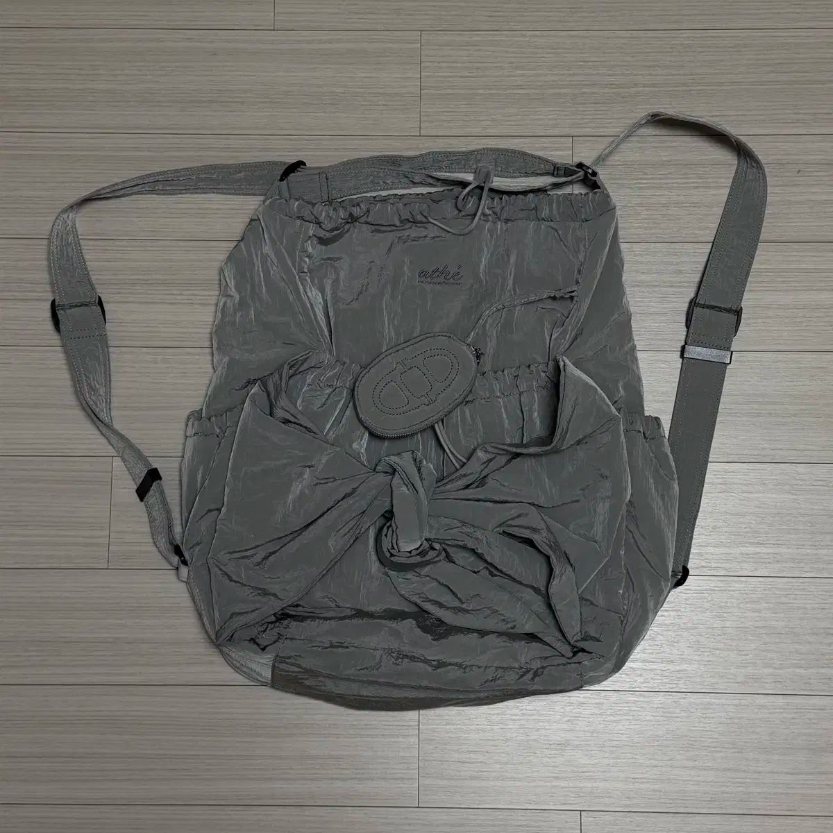 アッテヴァネッサ ブリューノ リボン バックパック