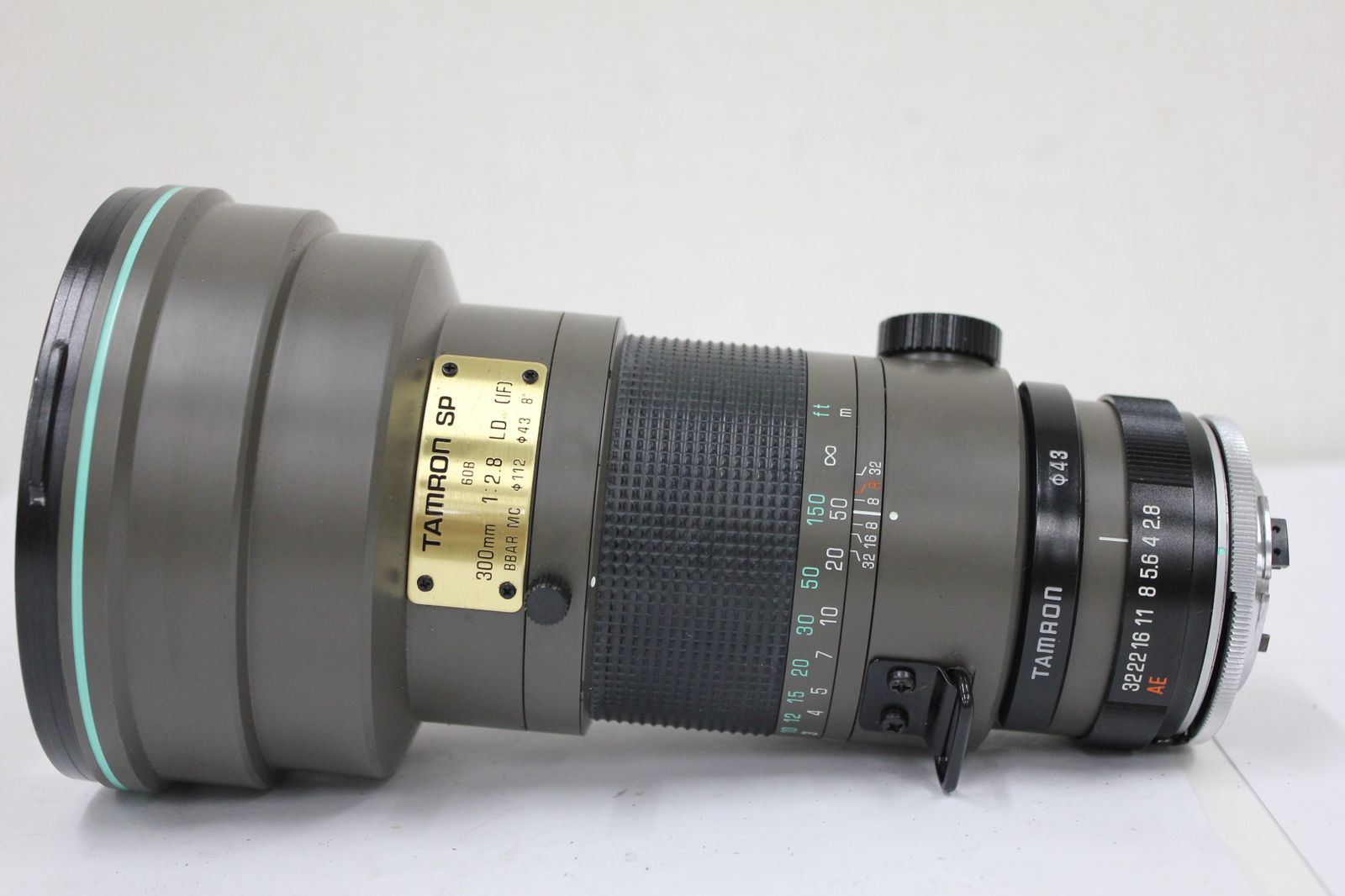 B コンタックス