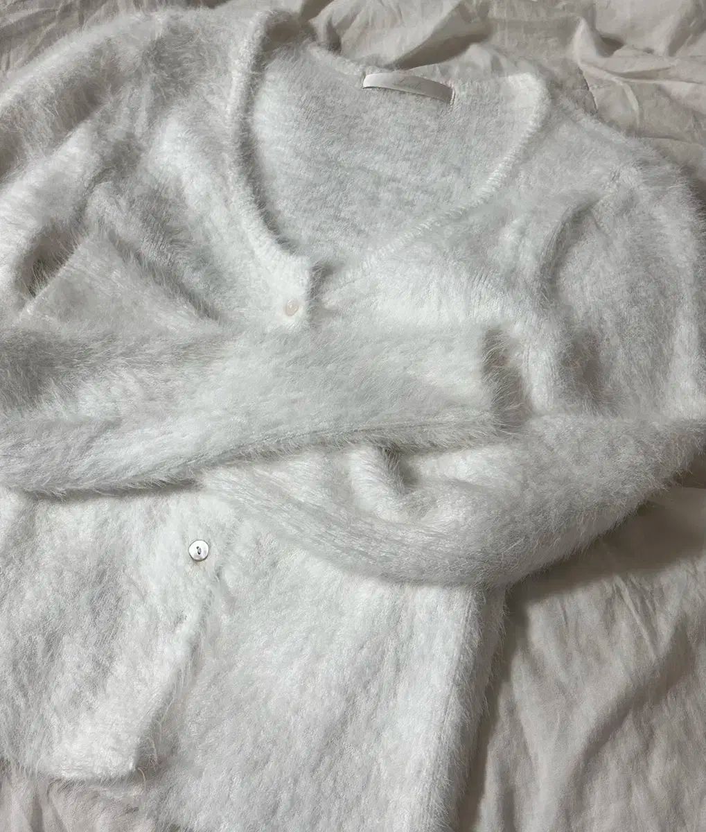 オン ウィンター ベース スリム カーディガン アイボリー GINKGOPHARMACY_COM