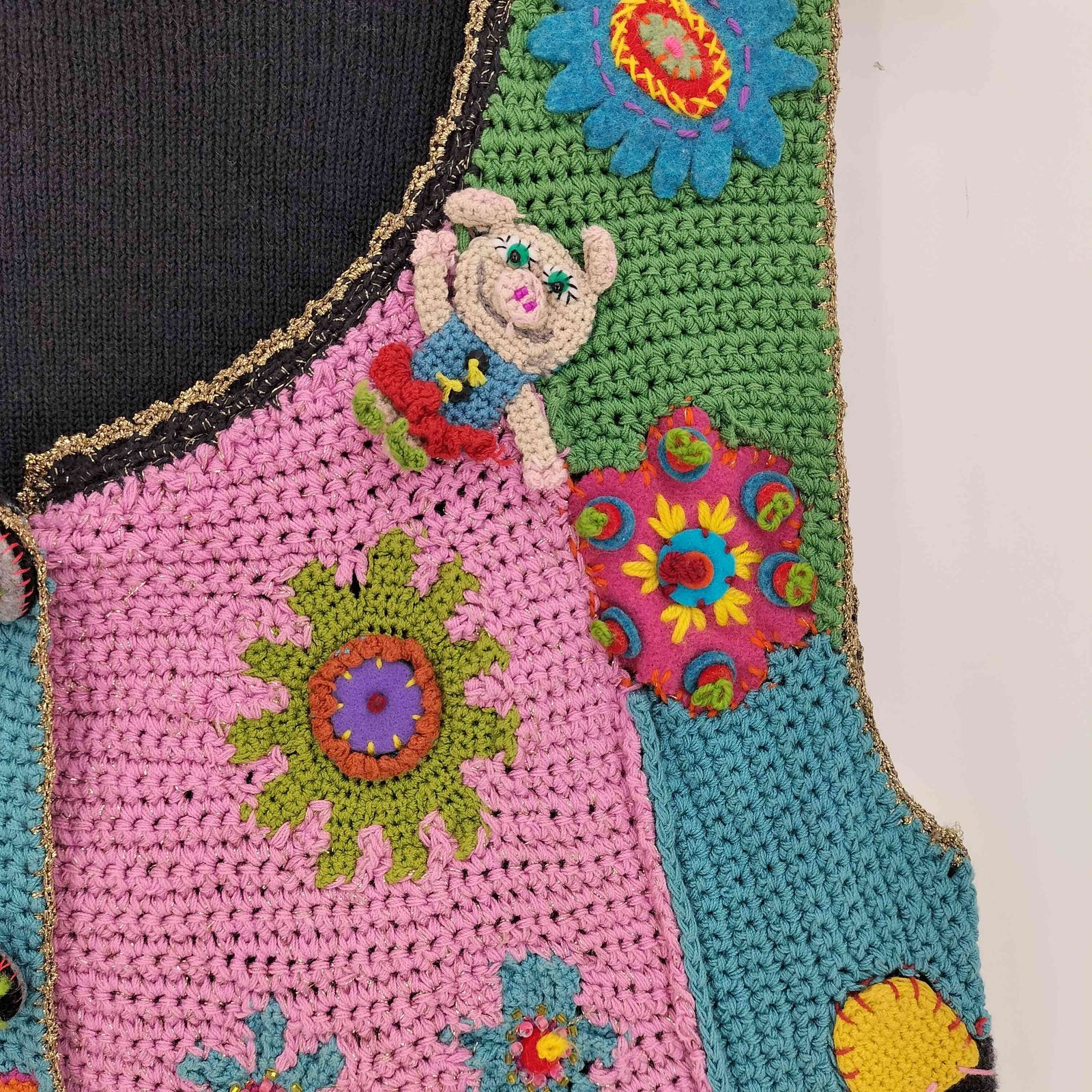 MAX90％オフ。 アルベロベロ OLLEBOREBLA オレボレブラ ブタさん おはな アップリケ ラメ糸 ビジュー装飾 かぎ編み ニットベスト レディース 表記無 再入荷、送料無料。