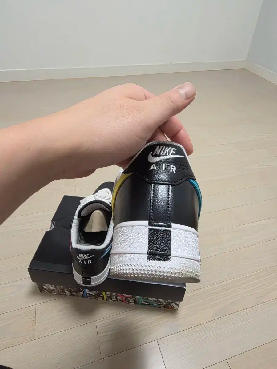 ナイキ ピースマイナスワン エアフォース