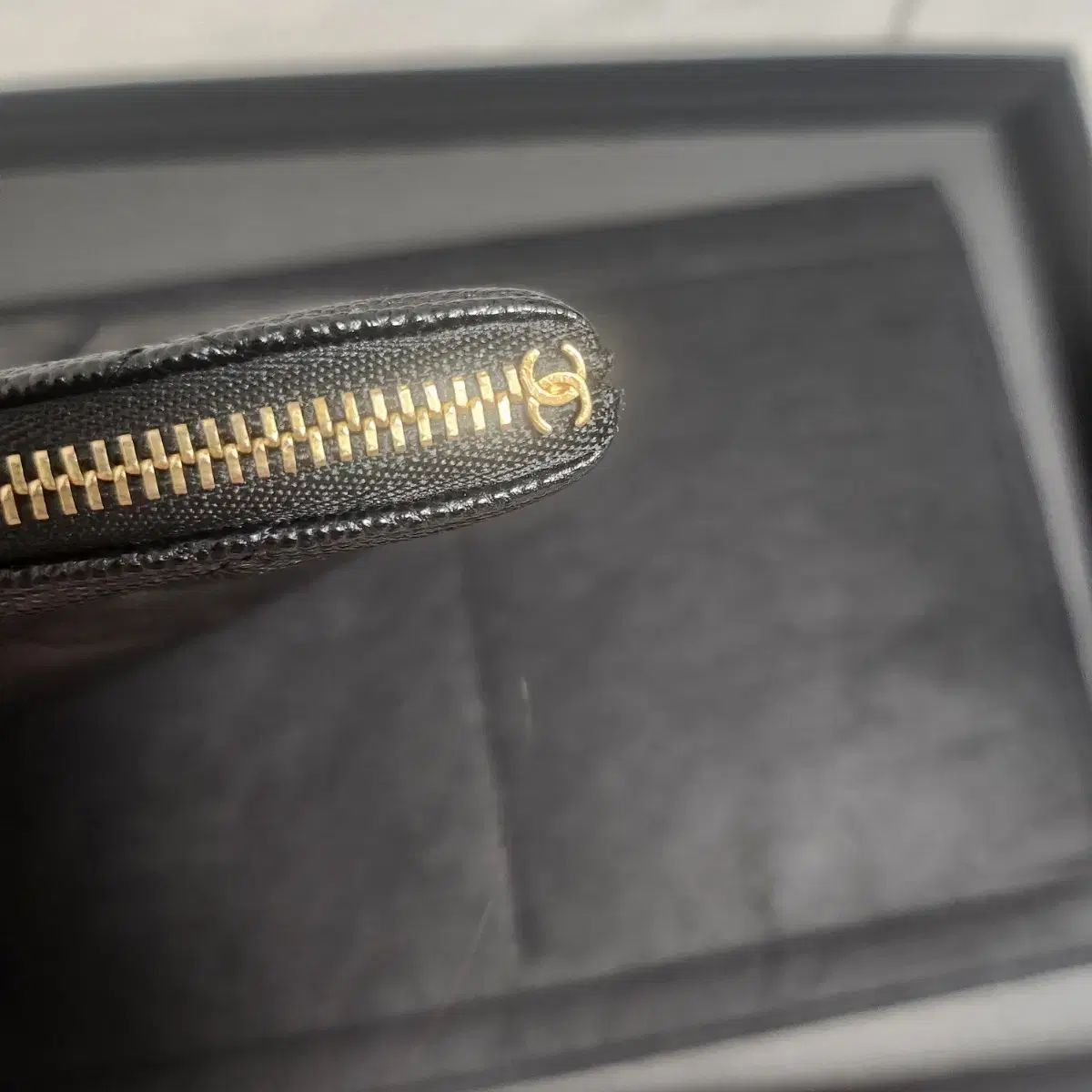 シャネル キャビア クラッチバッグ ラージ