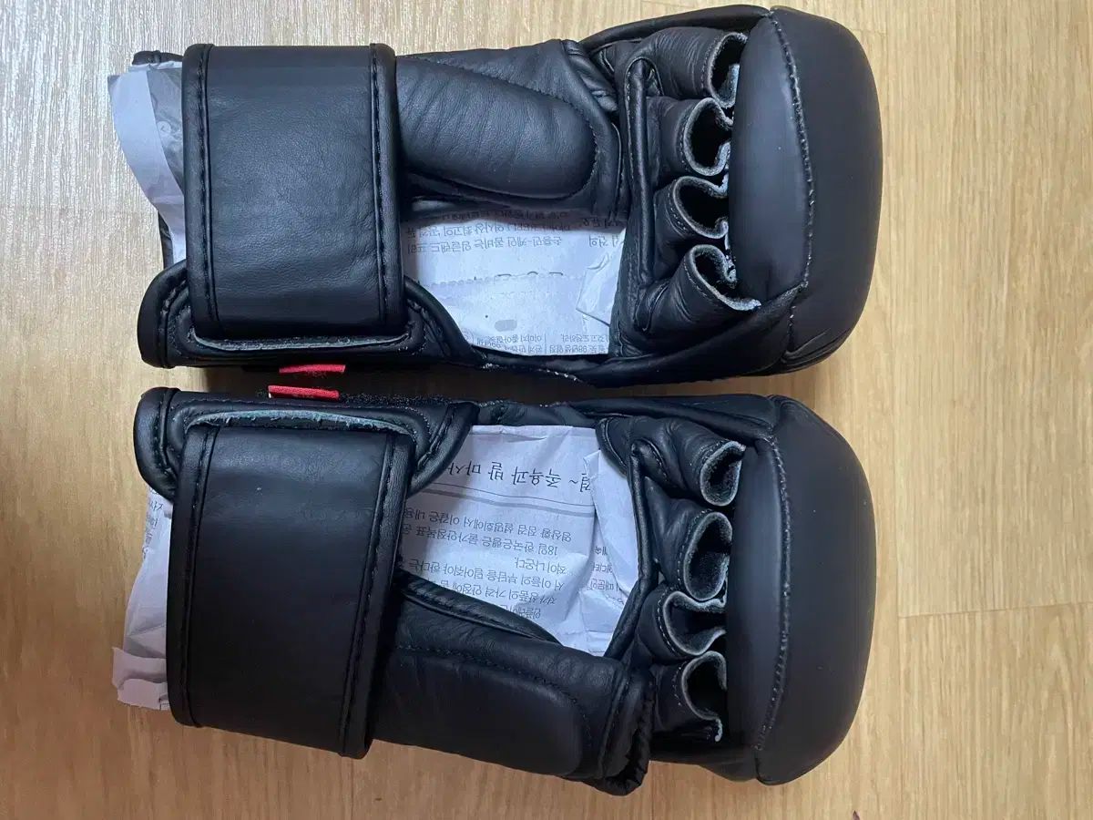 MMAコンバットコーナーグローブ