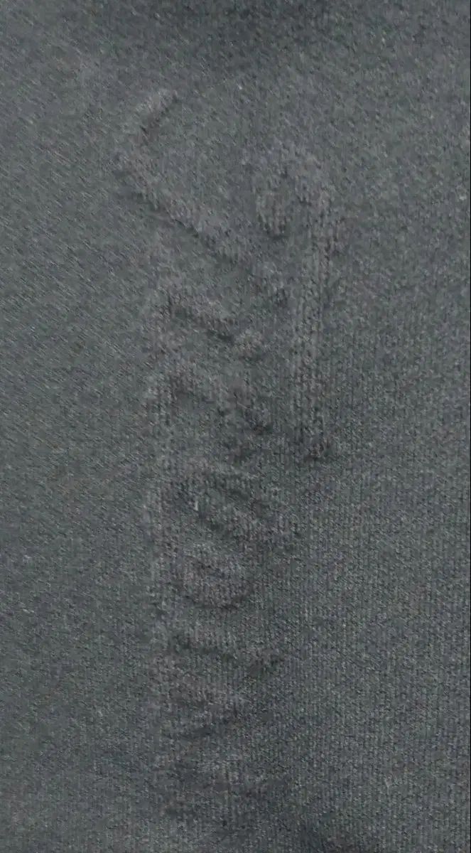 ブラック ニット