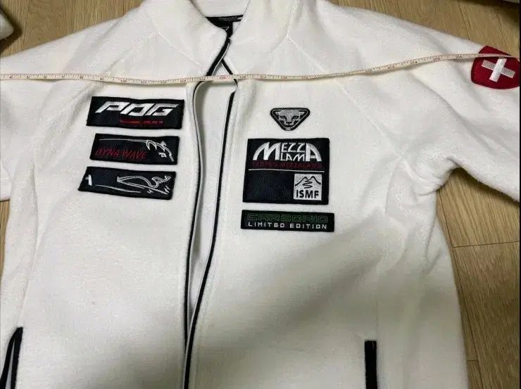 ディナフィット トレーナー トップス L 傷なし A級 パンツ 30 32 サイズ