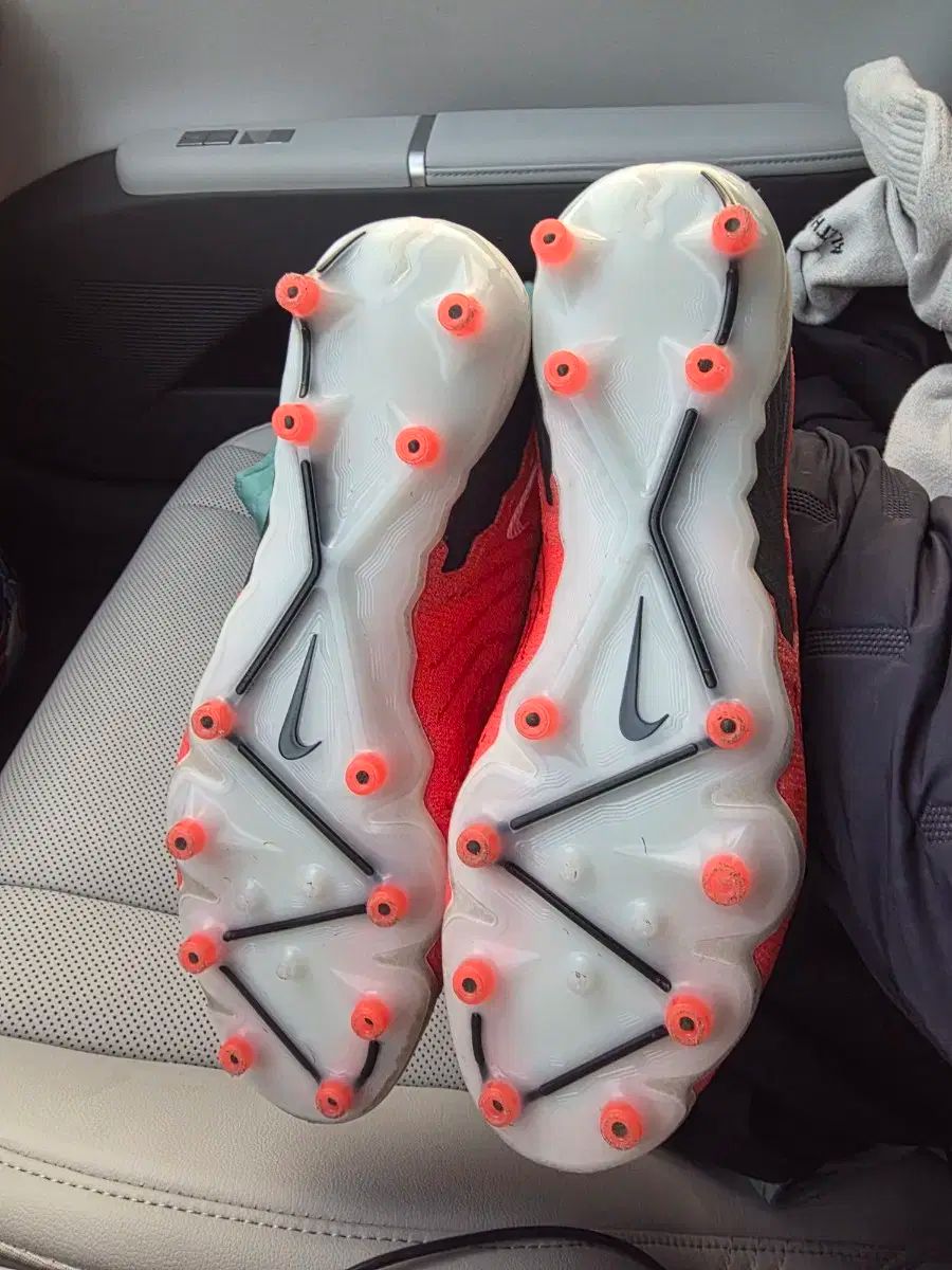 ナイキ ファントムGX