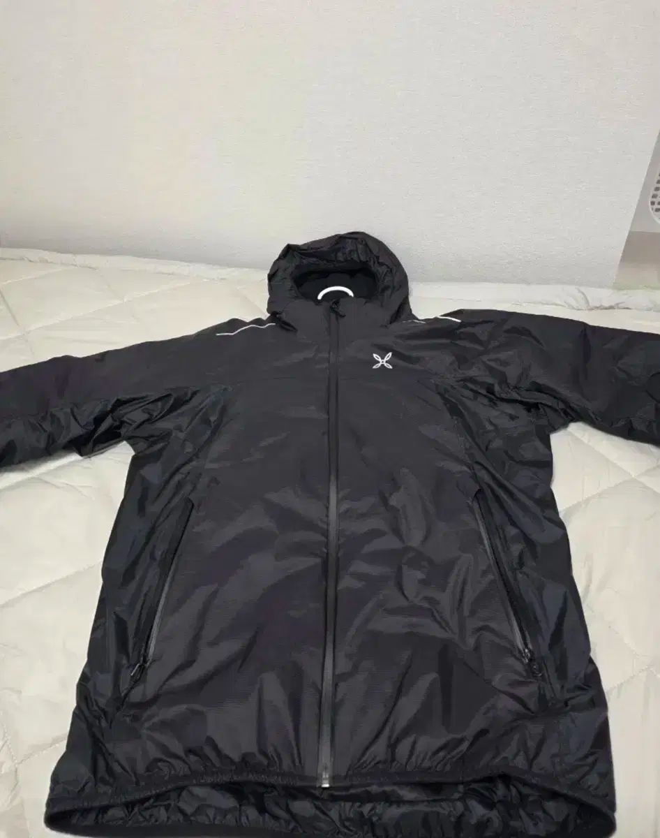 モンチュラ ネビス 25万円 Mサイズ