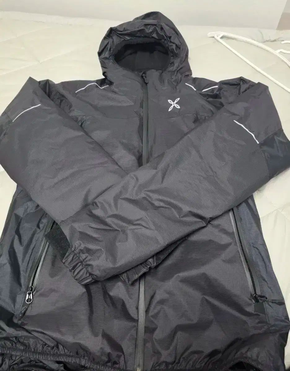 モンチュラ ネビス 25万円 Mサイズ