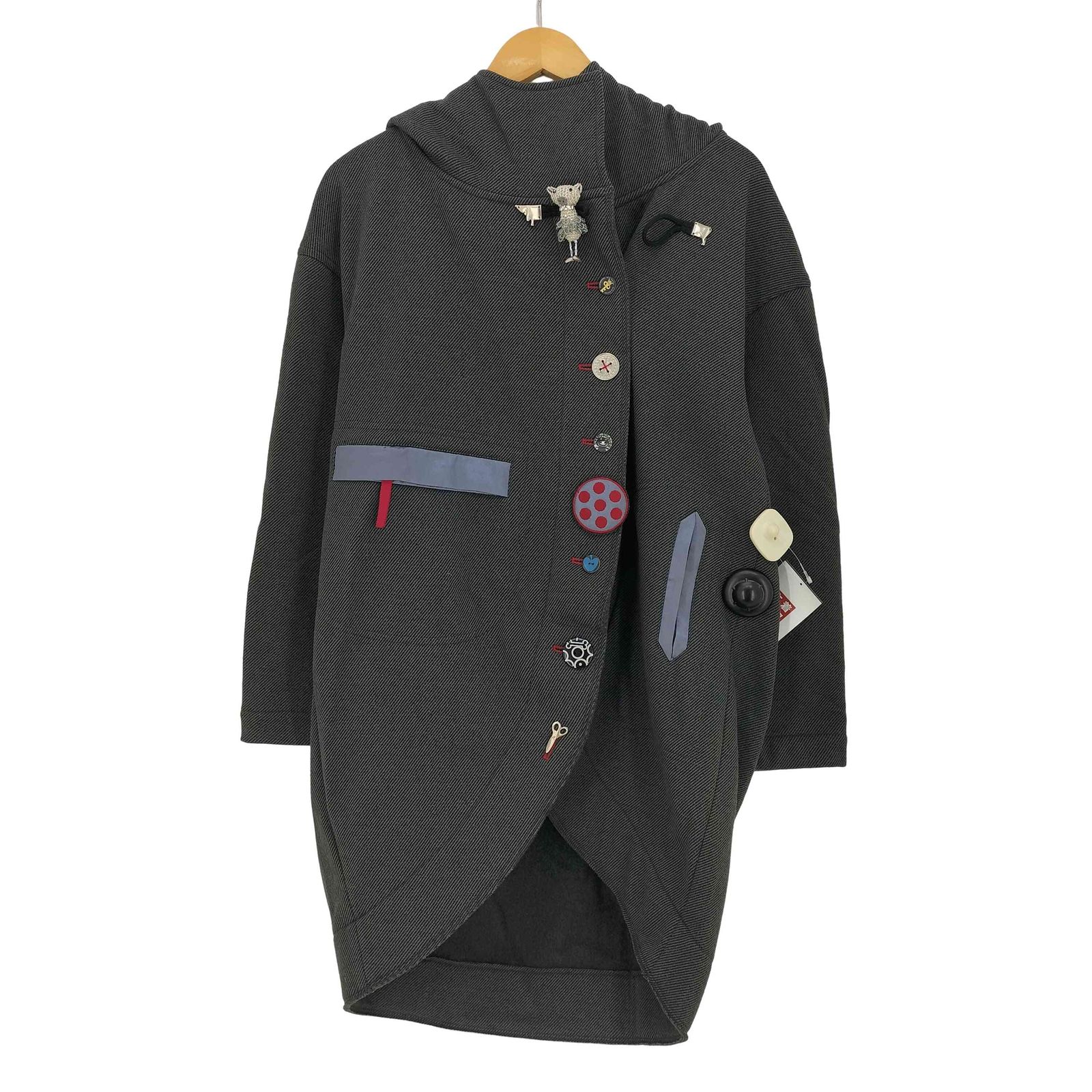 アルベロベロ OLLEBOREBLA オレボレブラ ブタさん 相違ボタンデザイン ボンディング フーデット ハーフ コート レディース 表記無