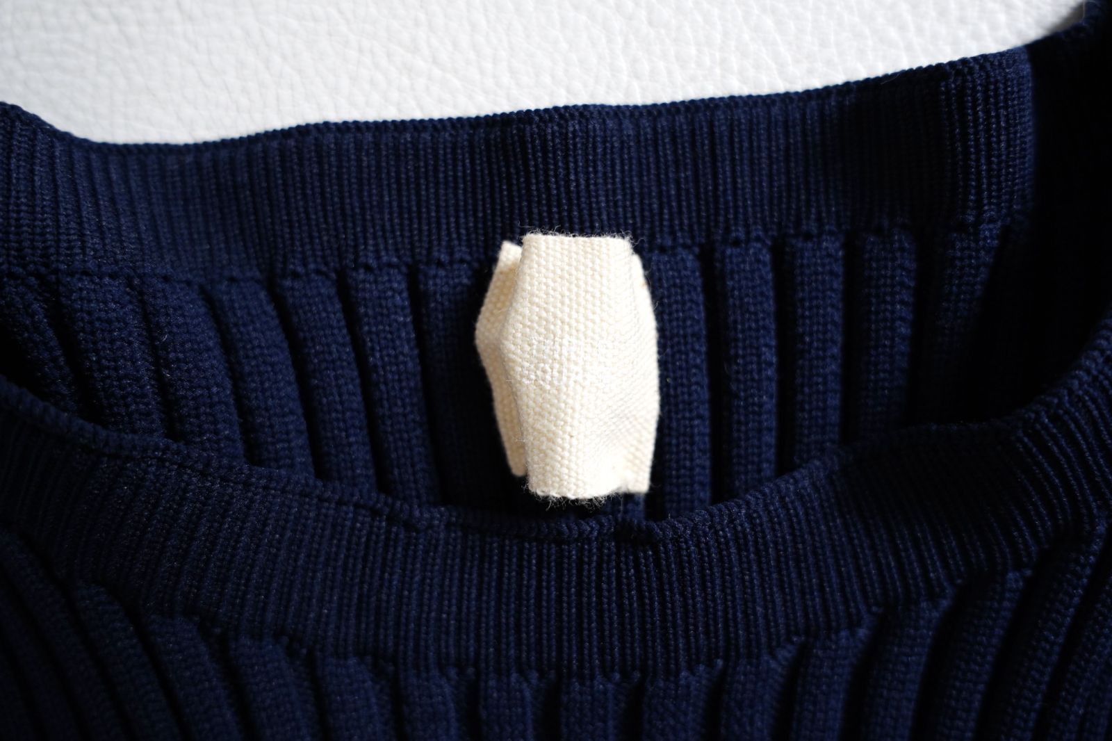  749 t THREE SQUARE スリースクエア フィット-フ ニットワンピース サイズ ネイビー 長袖 七分袖 ニットワンピース