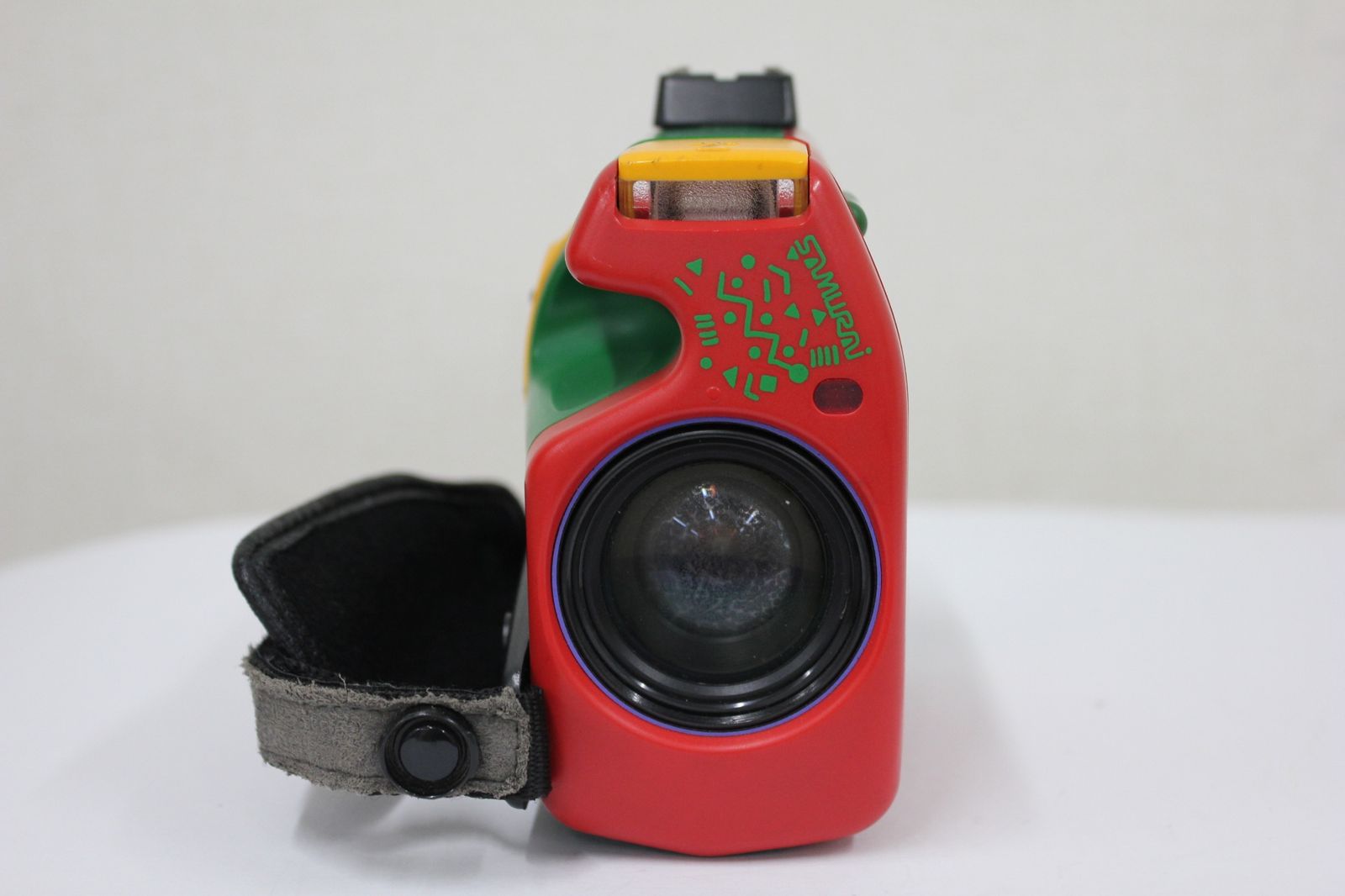 品 京セラ Kyocera Samurai Z2 ベネトンモデル コンパクトカメラ e3713