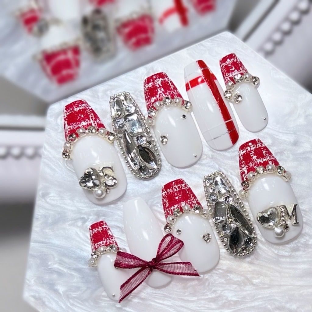 赤フレンチ ツイード 韓国 量産型 推しネイルチップ 秋ネイル 秋冬