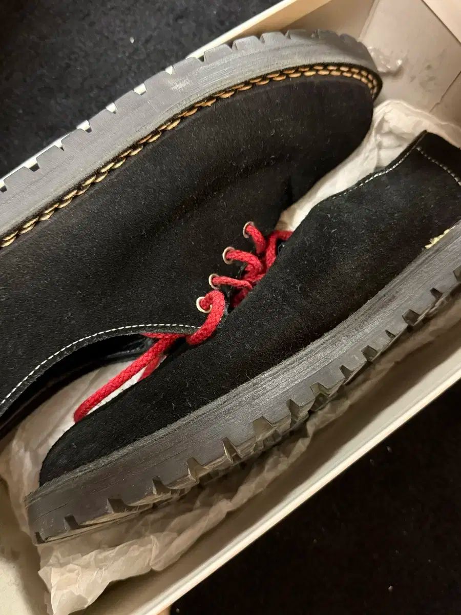 26 コム デ ギャルソン オム スティッチ スウェード シューズ