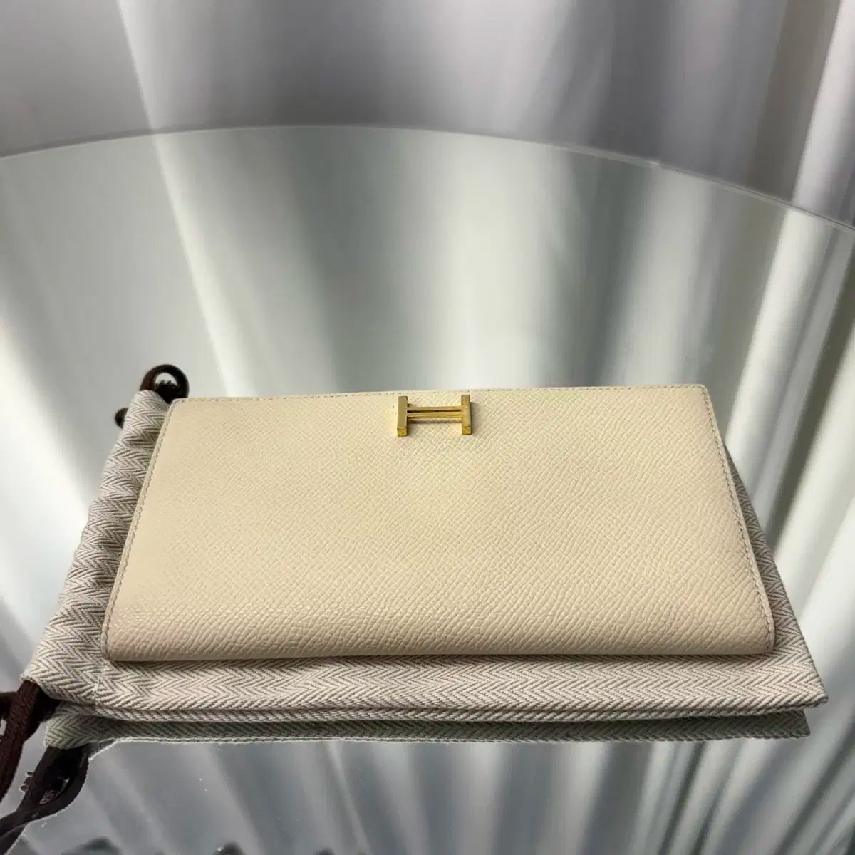 B刻印 エルメス ベアン ゴールド 장지갑 ツートン オーダー