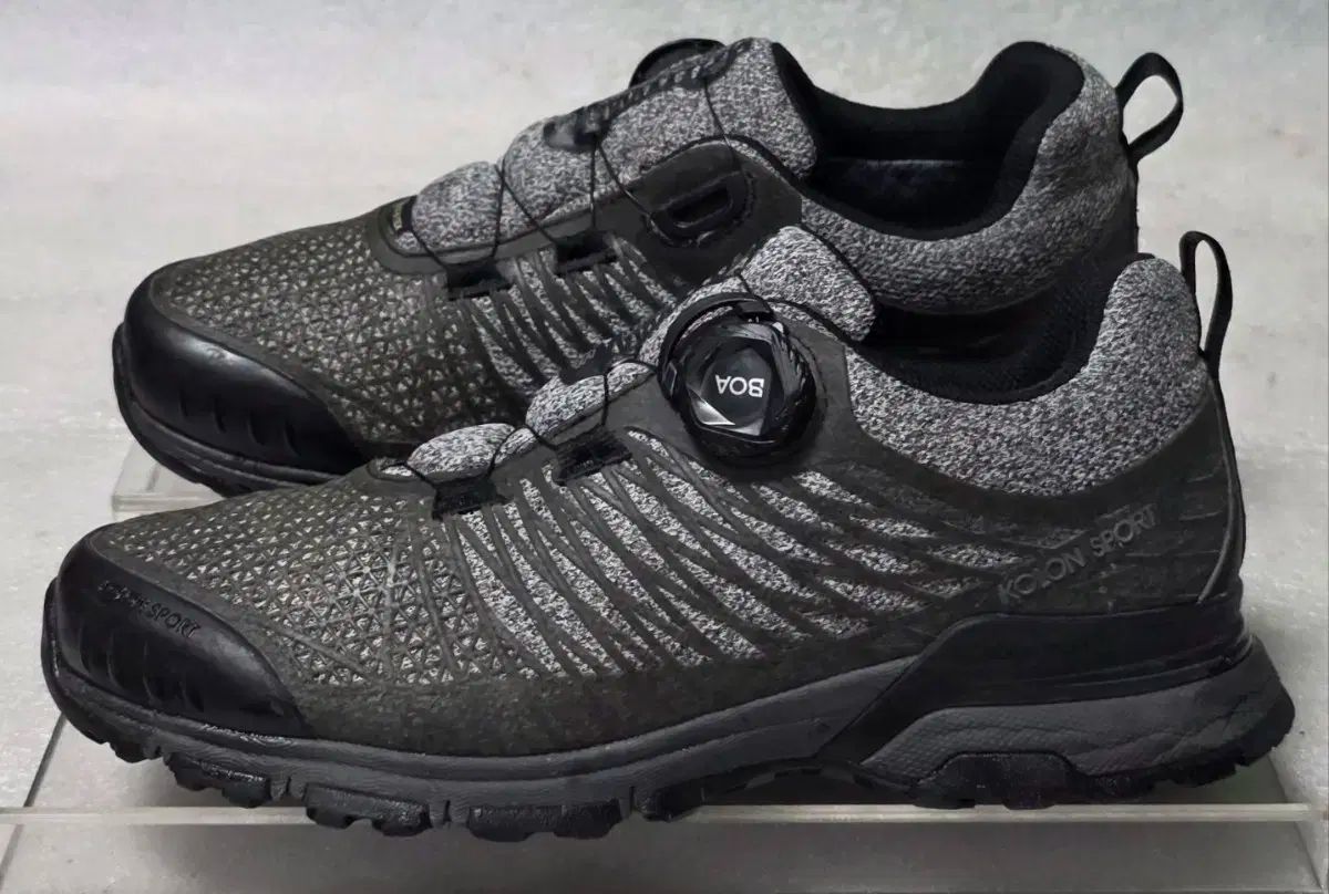 コーロンスポーツ ゴアテックス 軽量登山靴 トレッキングシューズ BOAダイアル ユニセックス 250