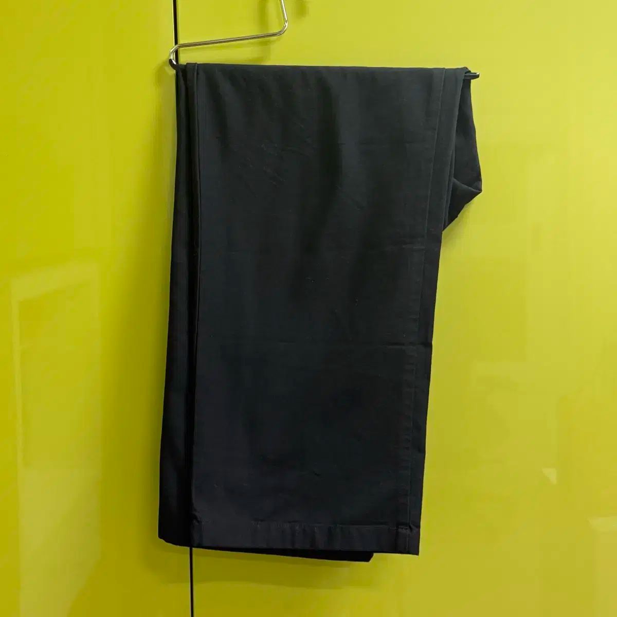 82 UNIQLO U ワイドストレートパンツ ダークグレー ブラック まとめ