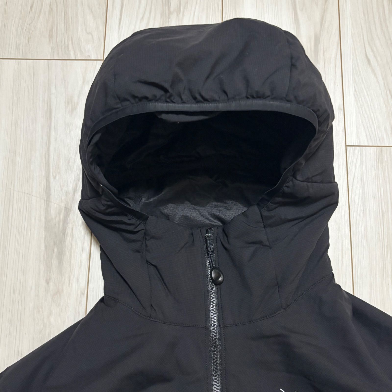 アークテリクス　アトムLT メンズＭ　ブラック　ナイロン　コアロフト 楽天市場】アークテリクス アトム LT ジャケット ナイロンジャケット