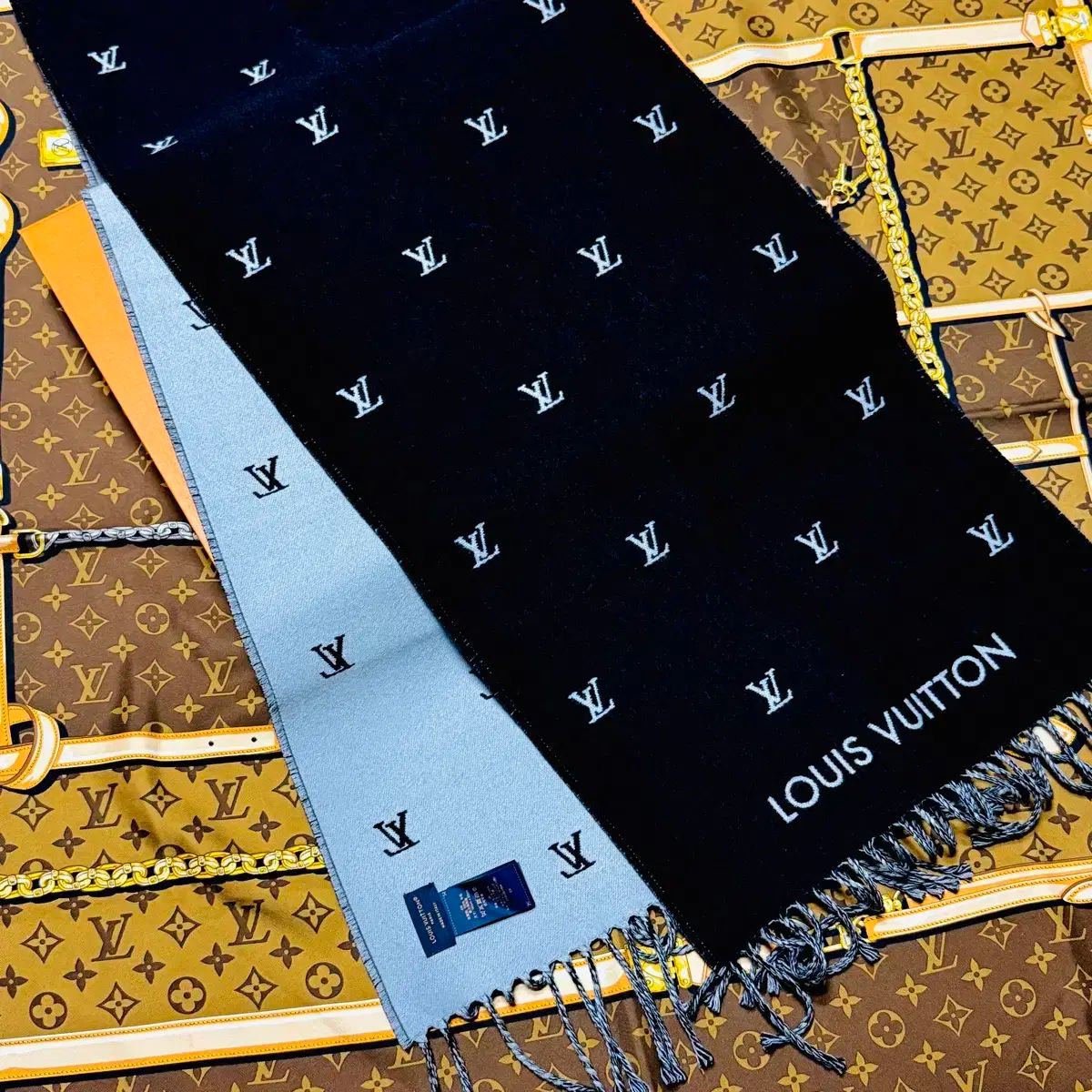 -当日発送-Louis Vuitton ルイヴィトン LV ブラ丸のままマフラー