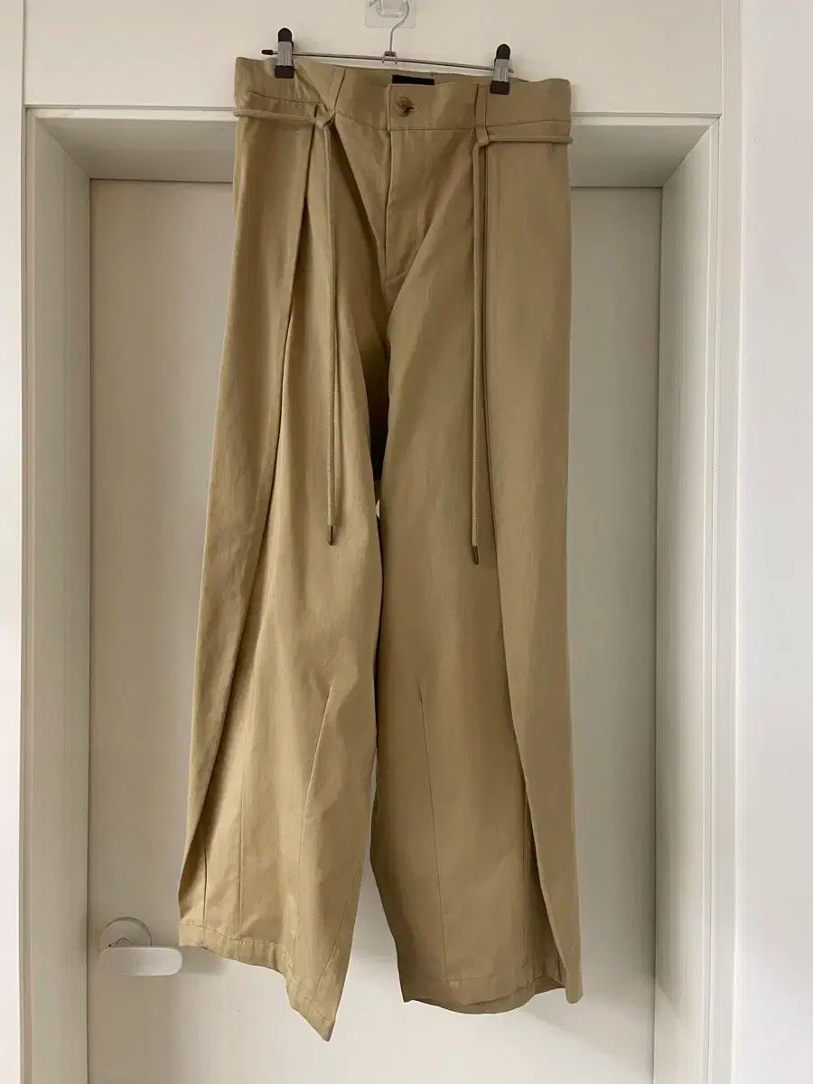 アジョバイアジョ ワイド チノ パンツ