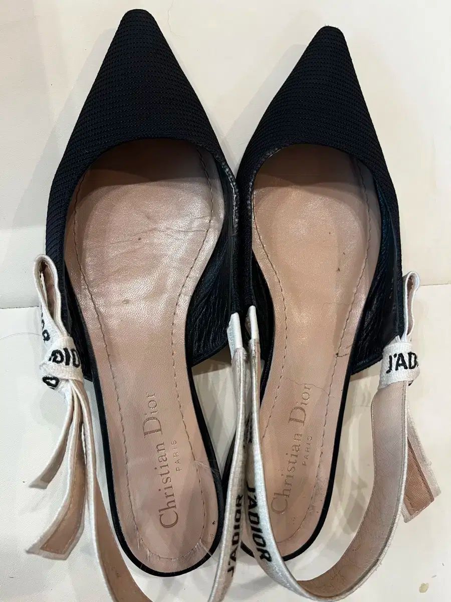 J ADIOR スリングバック フラット