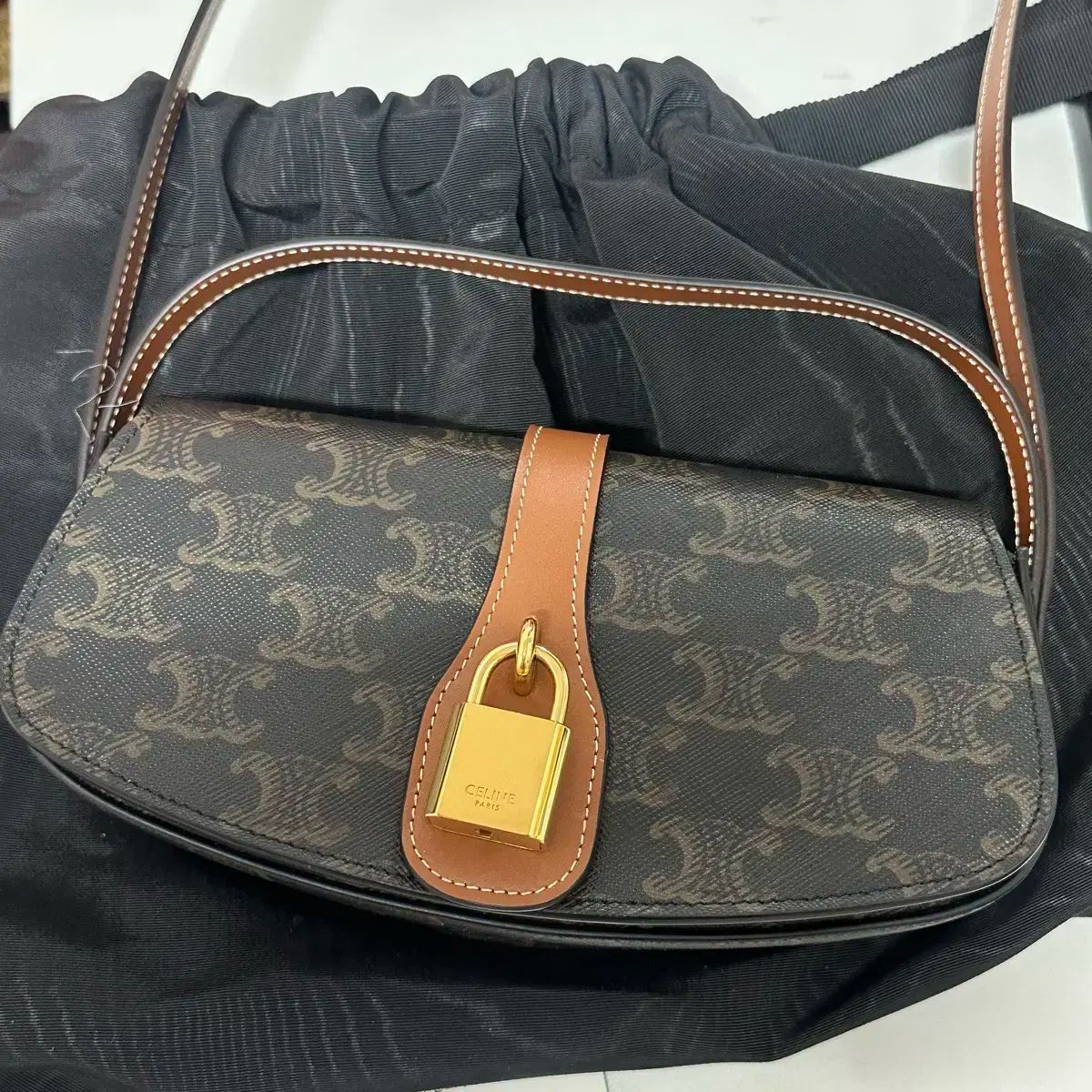 カーフスキン タン