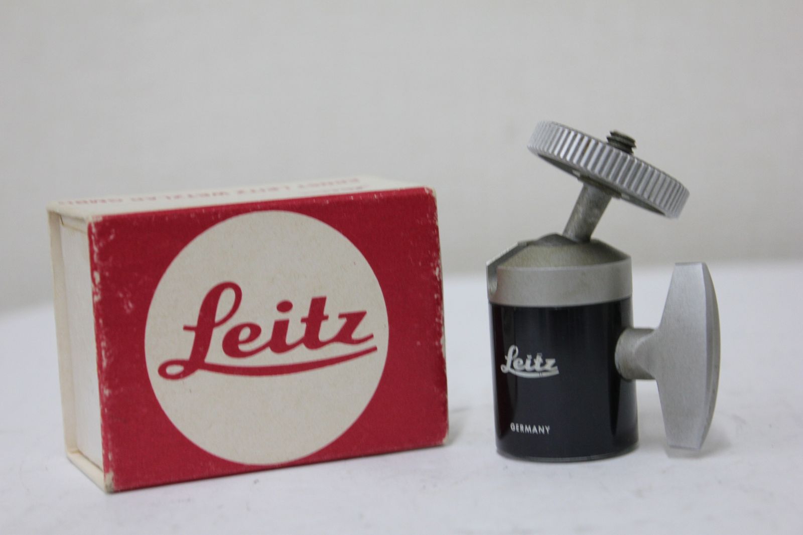 元 き ライカ Leica 14119 自由雲台 e 3757