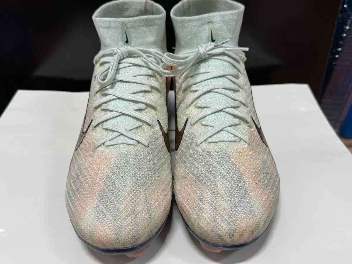 ナイキ マーキュリアル スーパーフライ MDS 10 エリート FG 260 スーパーフライ