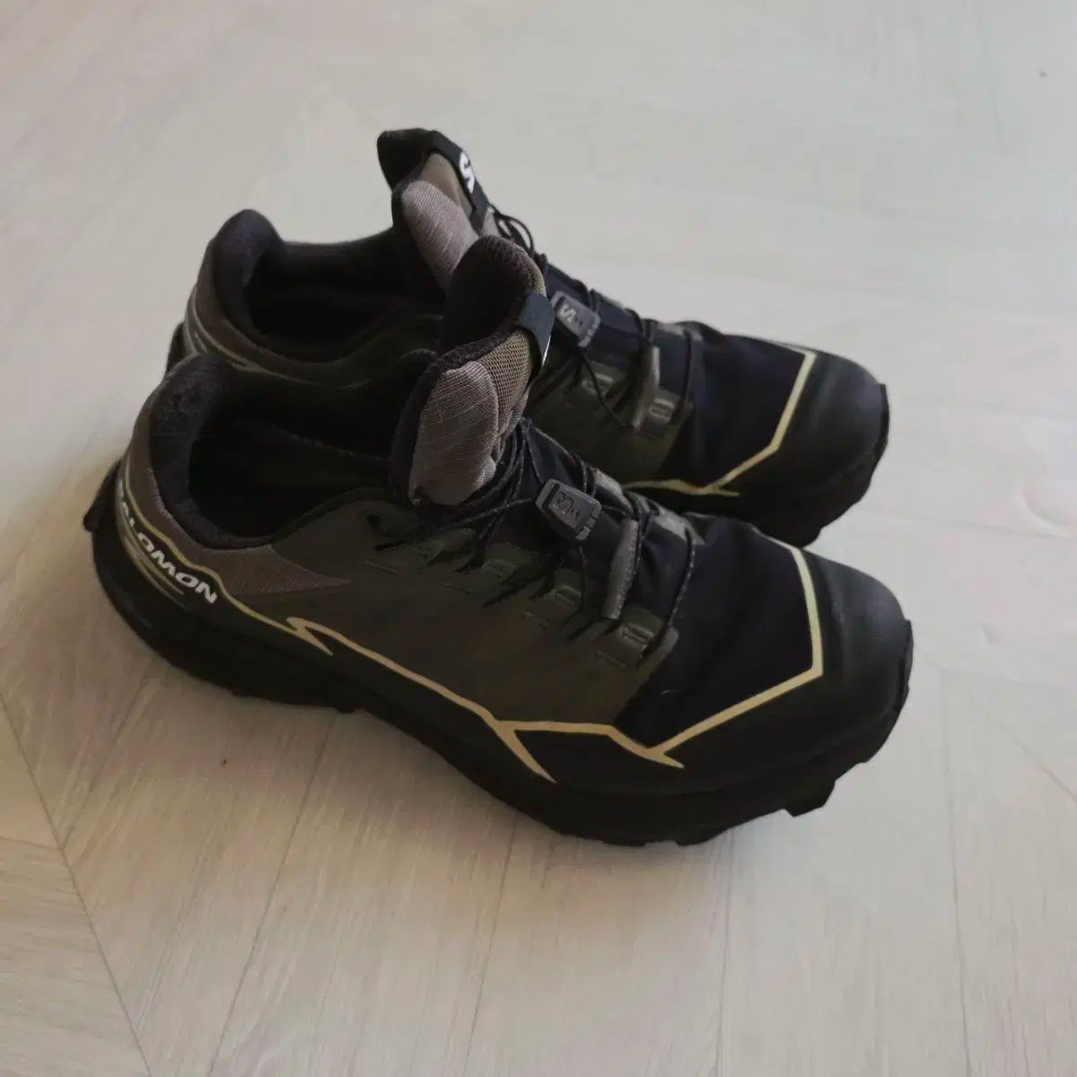 SALOMON サロモン サンダー クロス ゴアテックス トレイル トレッキングシューズ サイズ26.5