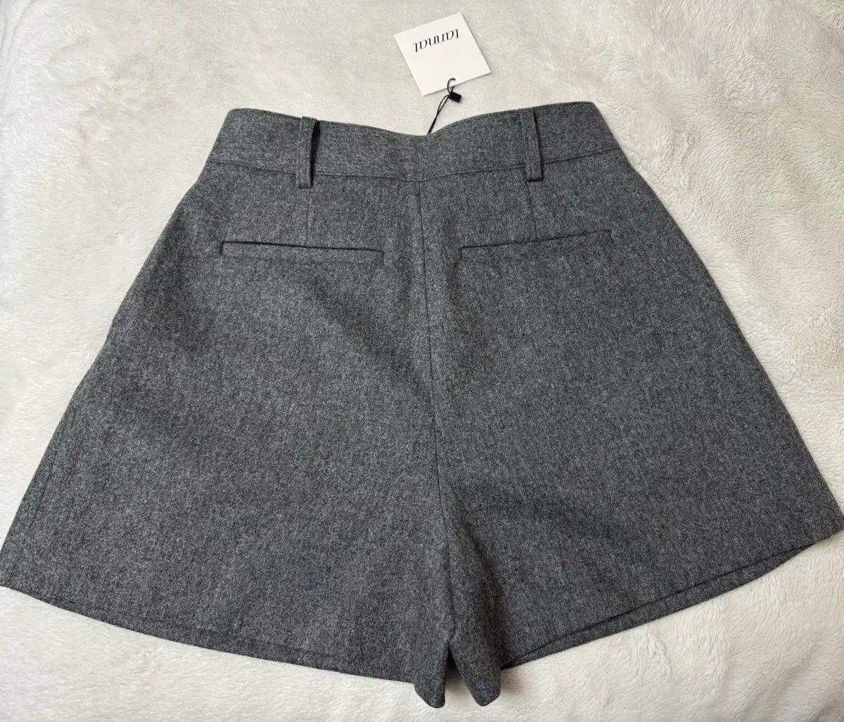  タグ TANNAT ツータックショーツ グレー M ショートパンツ ハーフパンツ パンツ