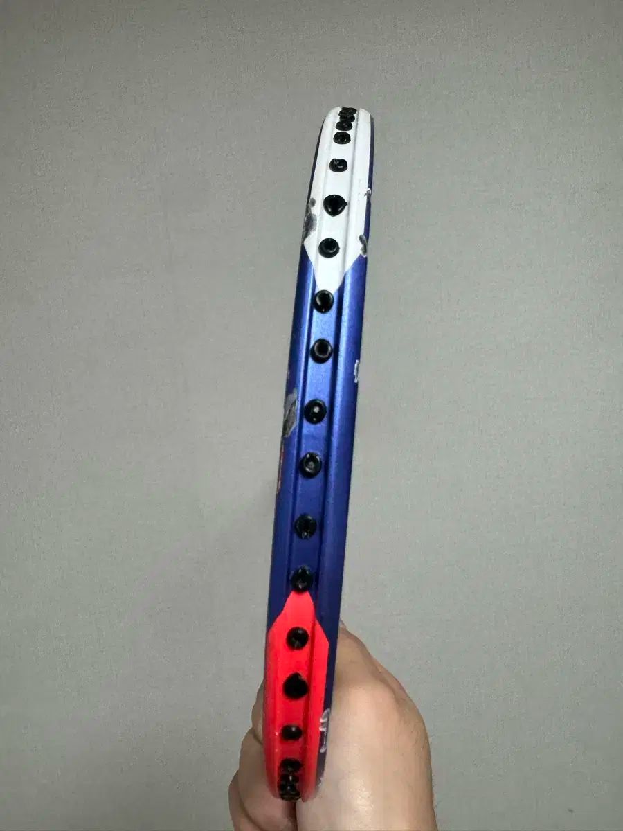 バドミントンラケット