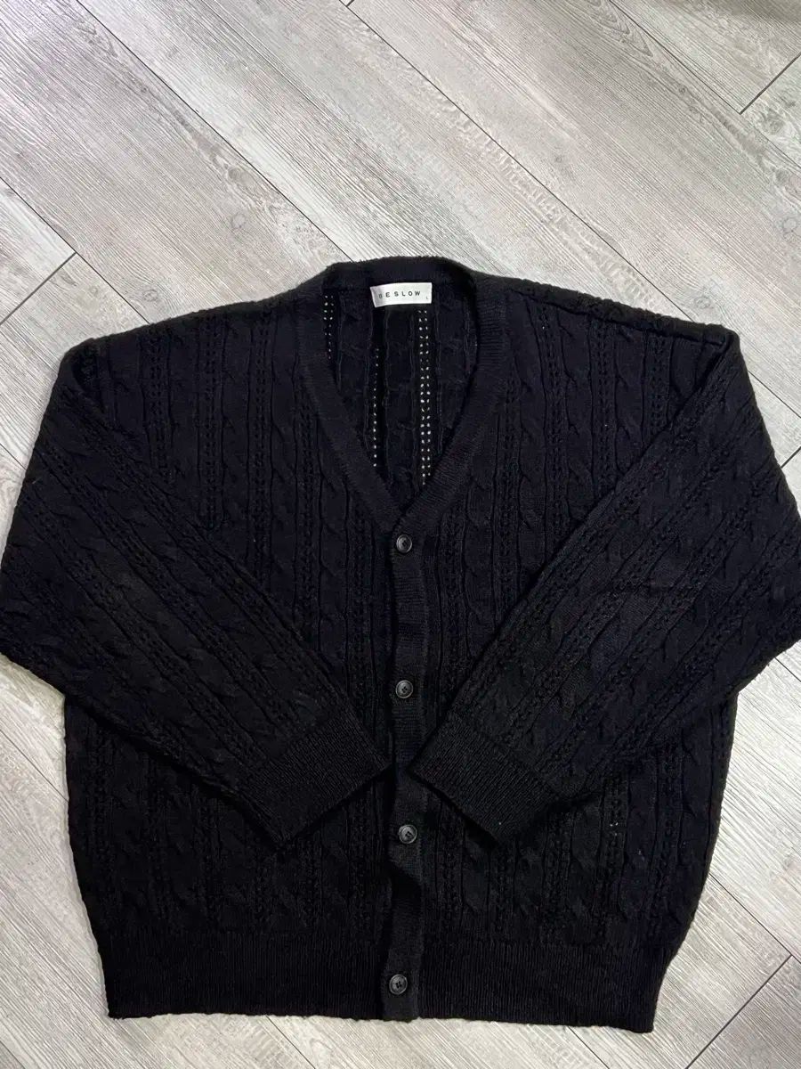 ビースロー カーディガン ブラック L