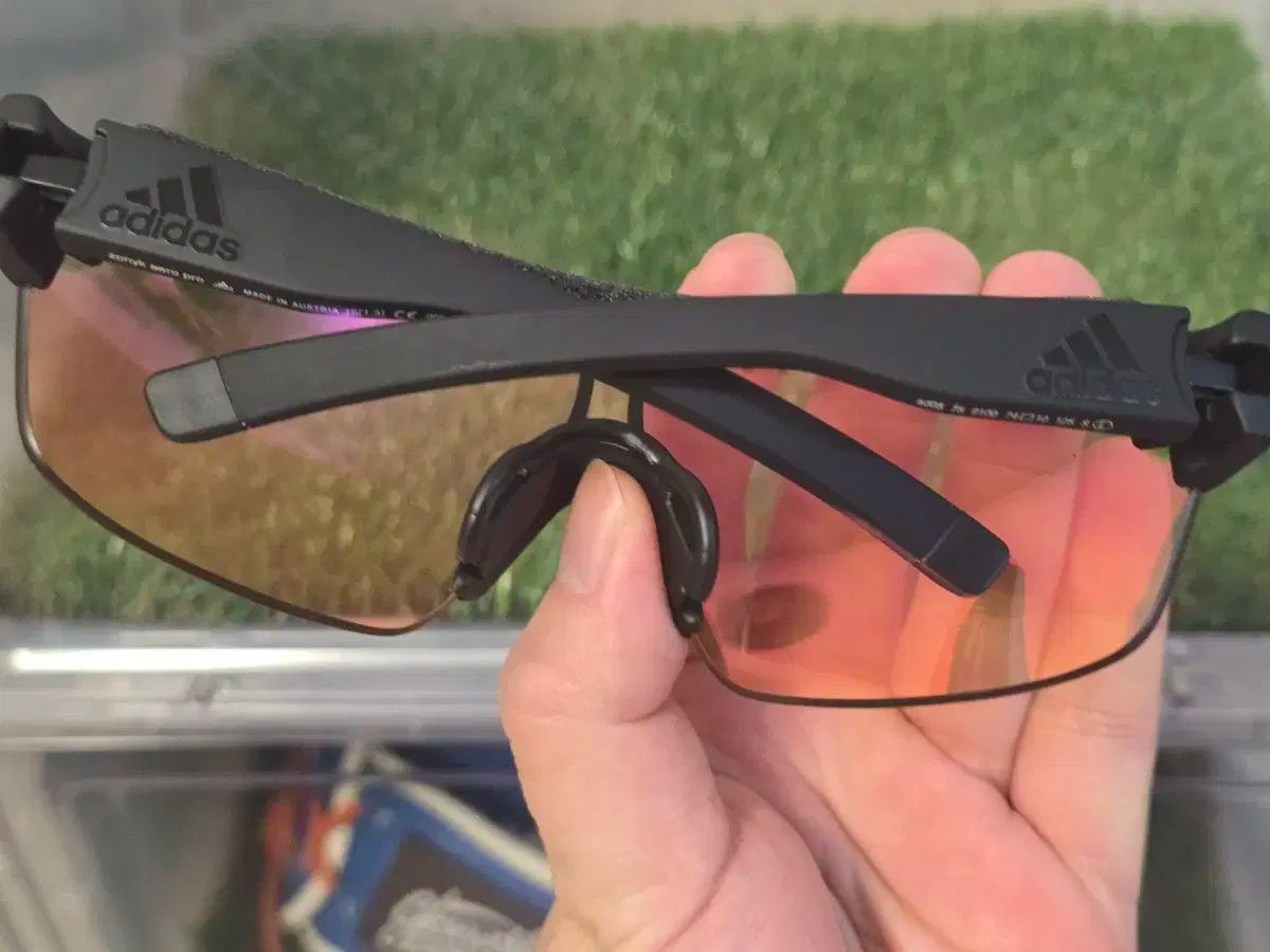 アディダス ジョニック エアロ ポップ