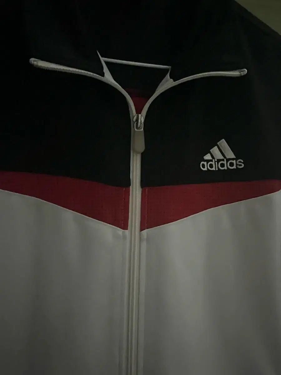 アディダス ドイツ サイドライン トラックジャージ 90 交換