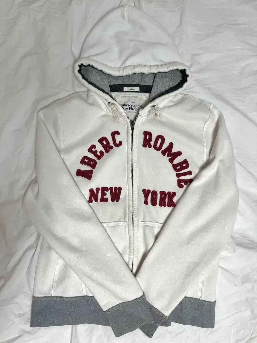 Abercrombie アバクロンビー y2k NEW YORK バーガンディ マッスルフィット フードジップアップ