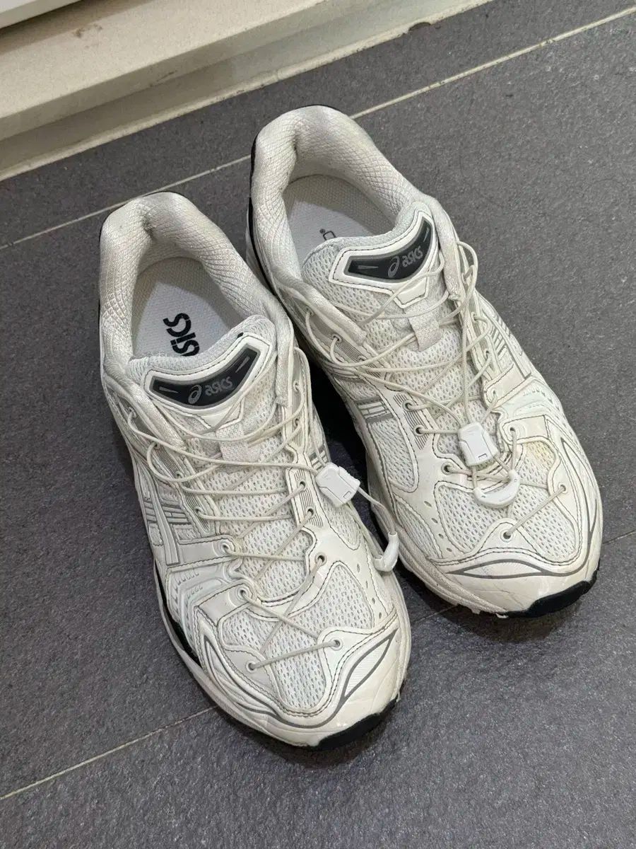 アシックス 언어팩티드 ゲル カヤノ14